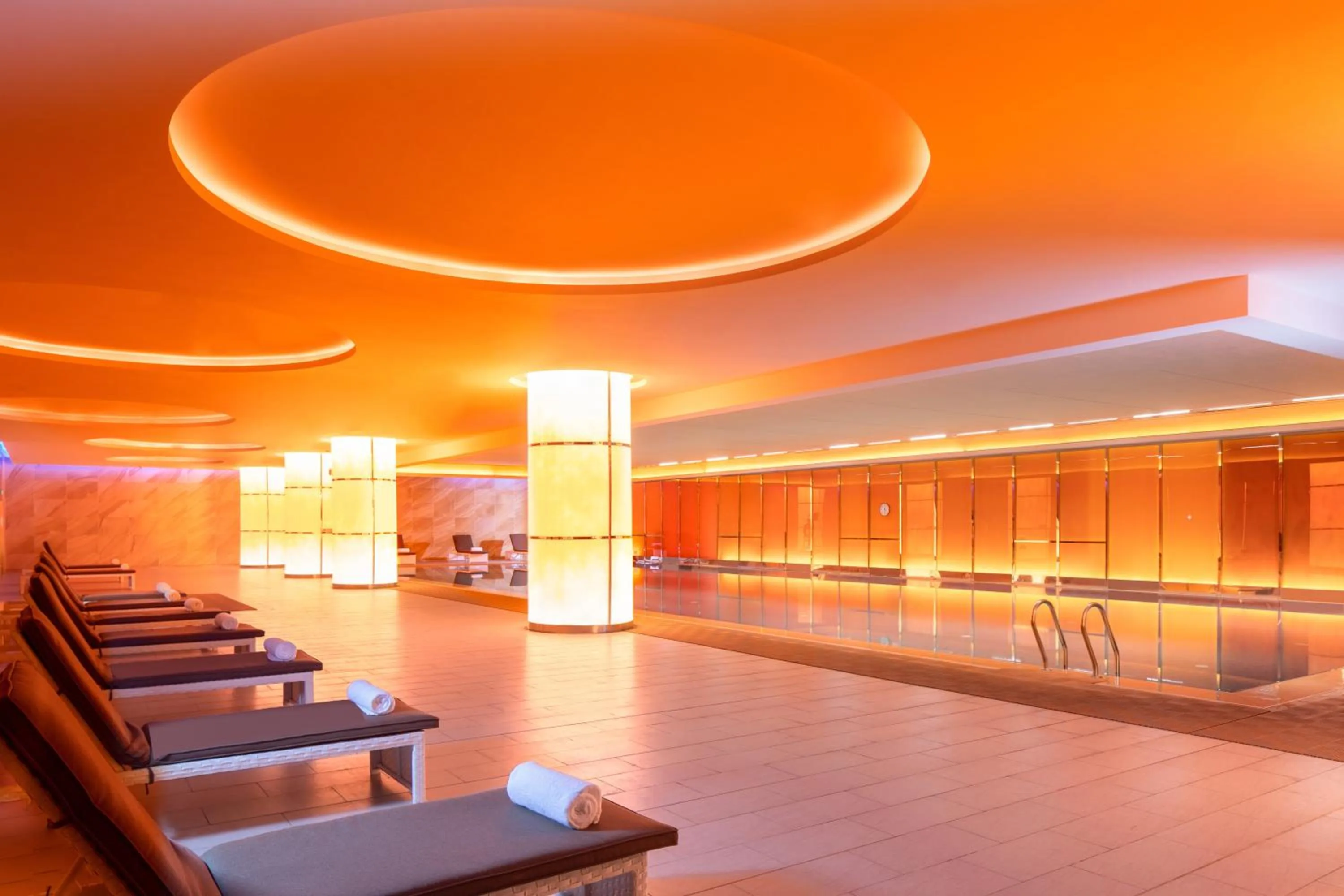 Swimming pool in Rocase Boutique Hotel Wuxi