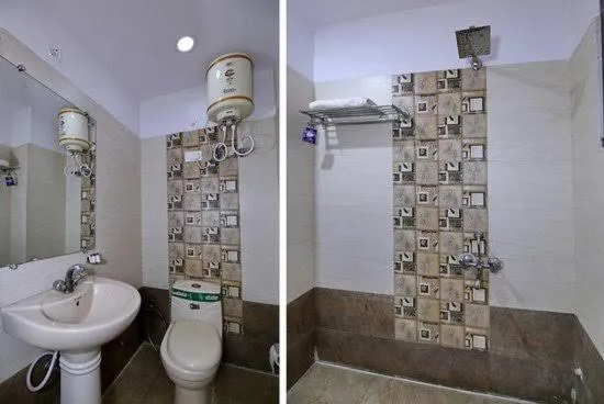 Shower in Hotel Green View International