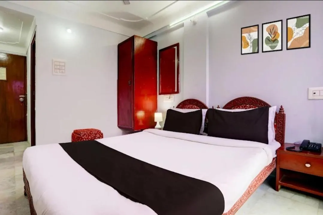 Bed in Hotel Green View International