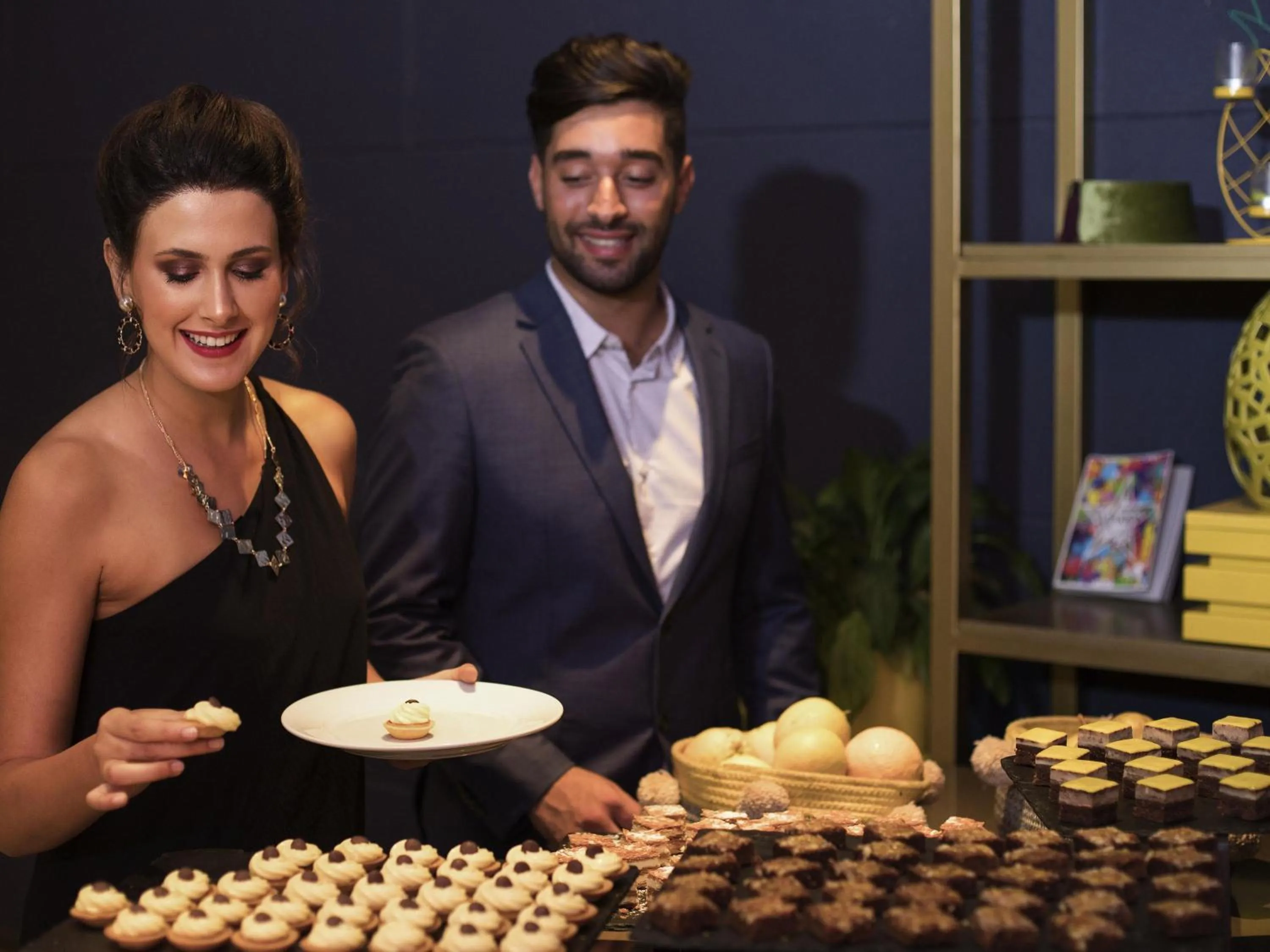 Restaurant/places to eat in Novotel Casablanca City Center