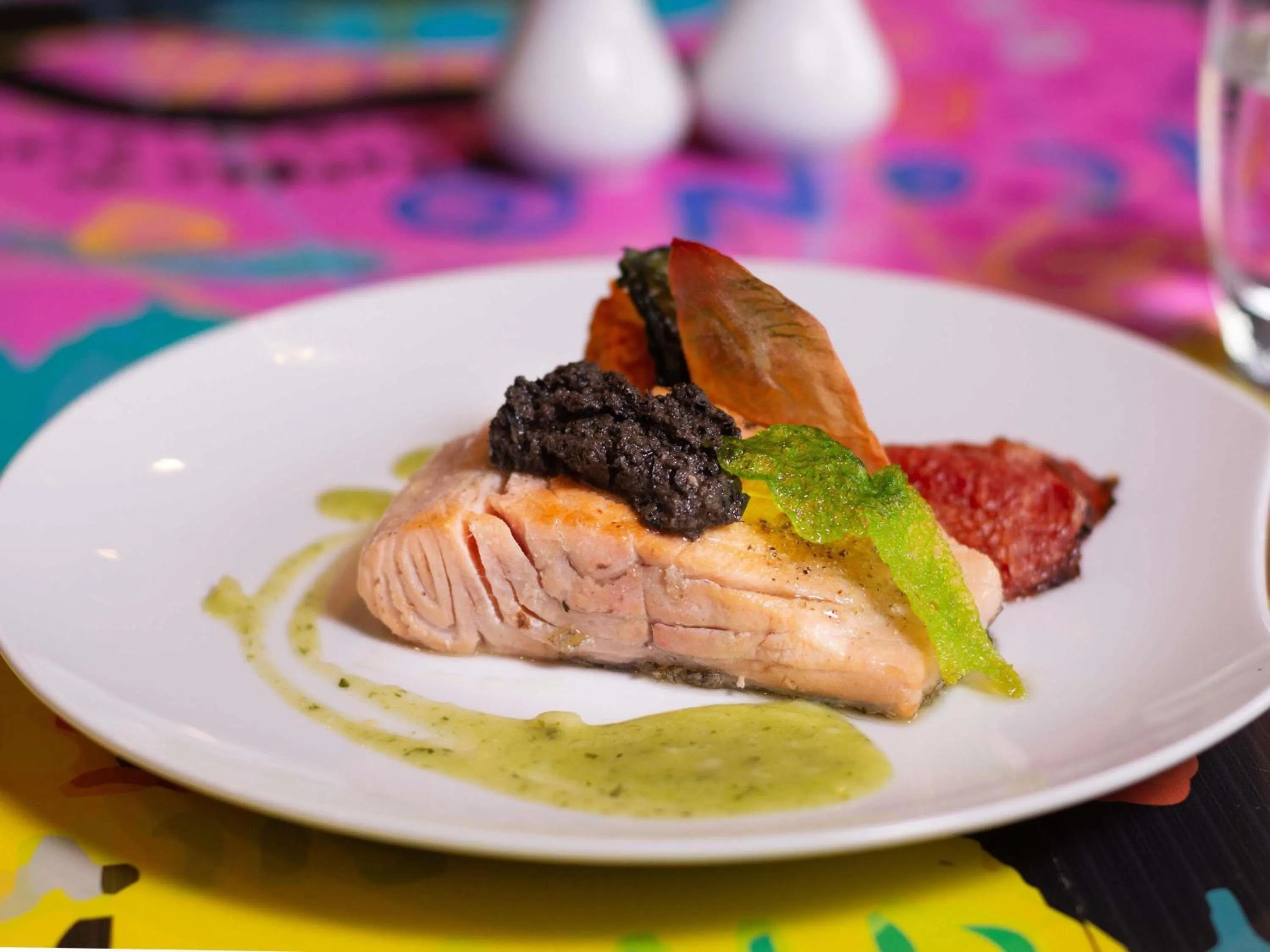 Restaurant/places to eat in Novotel Casablanca City Center