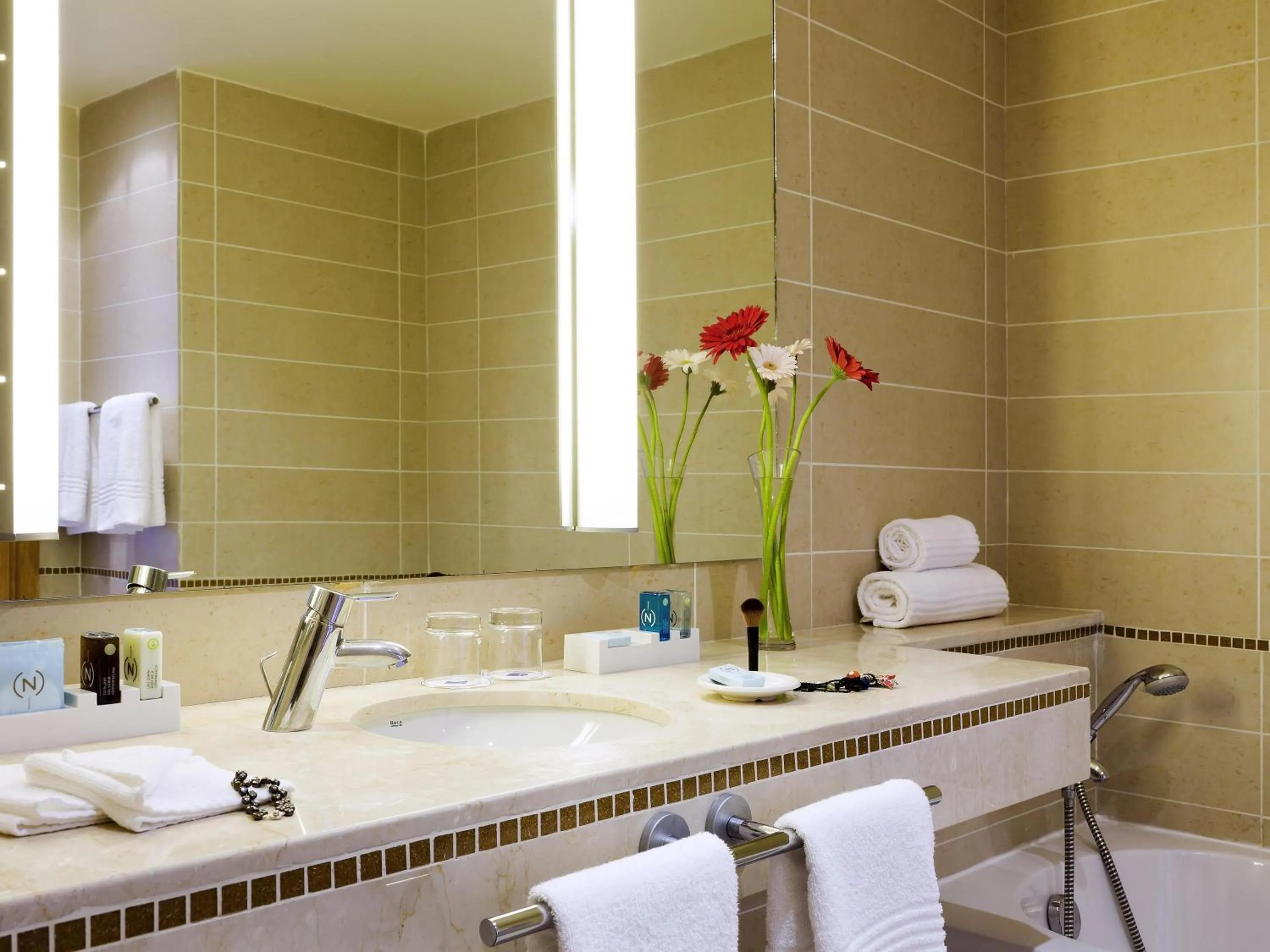 Bedroom in Novotel Casablanca City Center