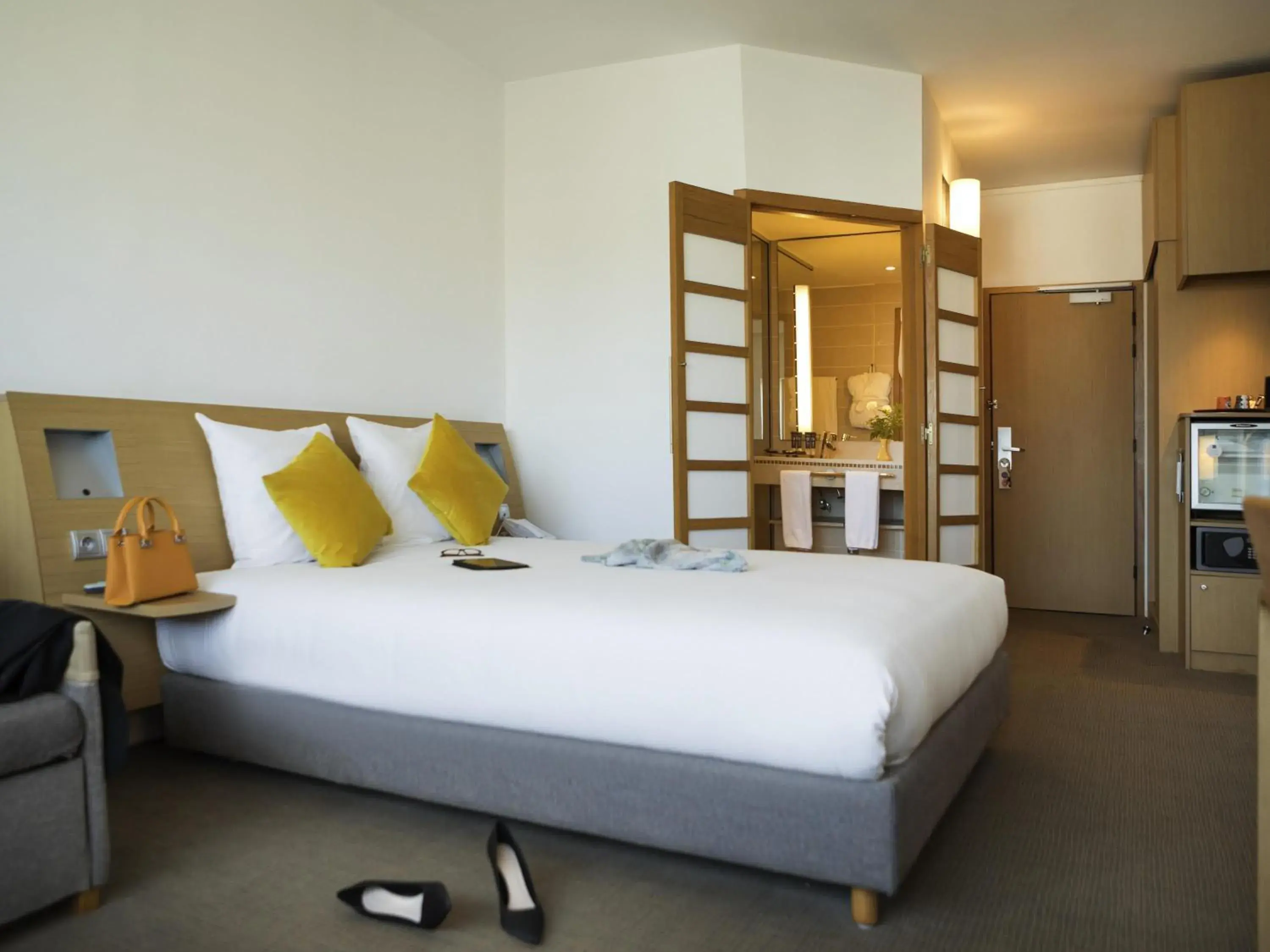 Superior Room - 1 Queen-size bed and Sofa in Novotel Casablanca City Center Superior Room - 1 Queen-size bed and Sofa in Novotel Casablanca City Center