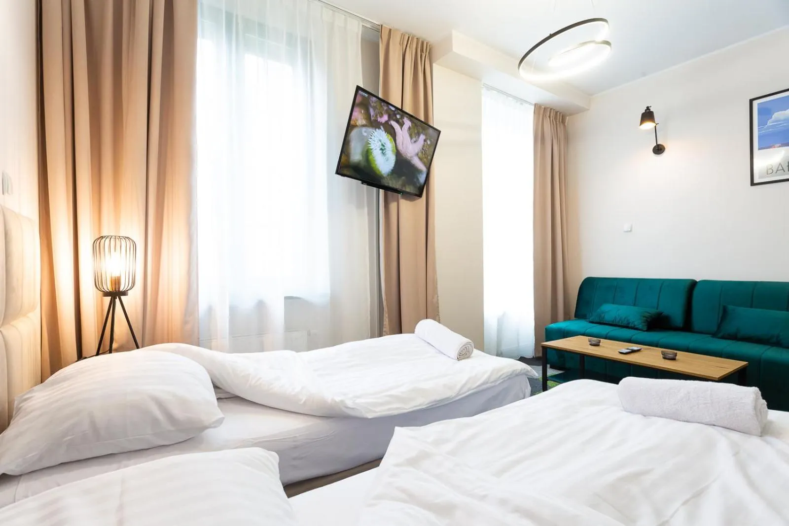 Bed in Moon Apartments Gdańsk