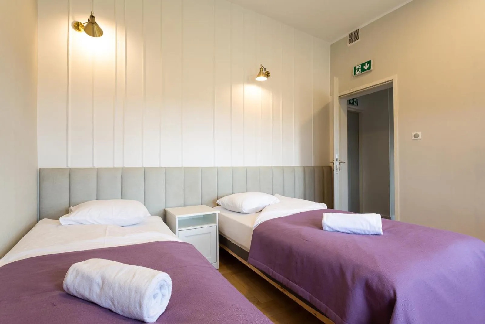 Bed in Moon Apartments Gdańsk