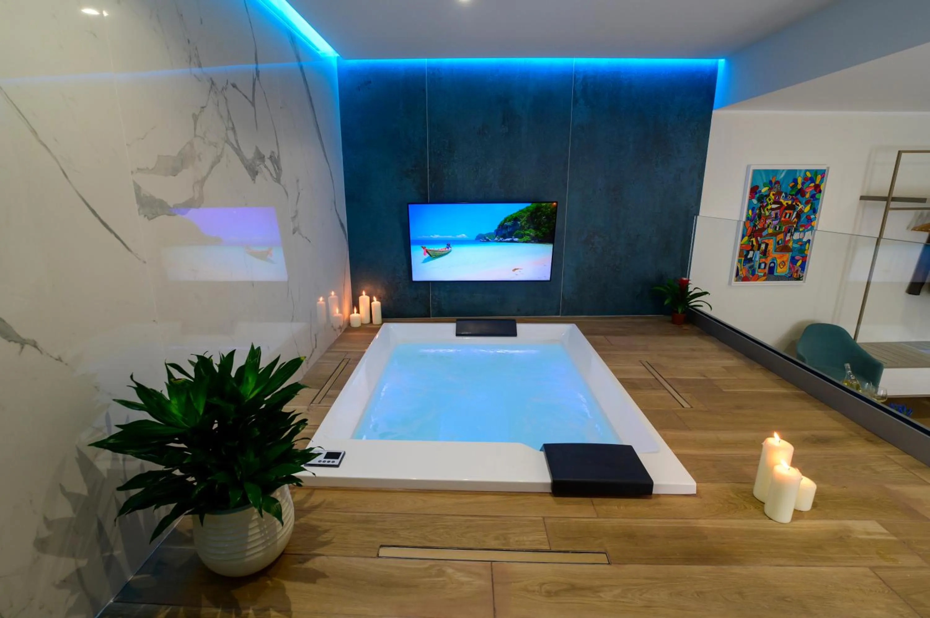 TV and multimedia in B&B Maqueda - Room & Suite