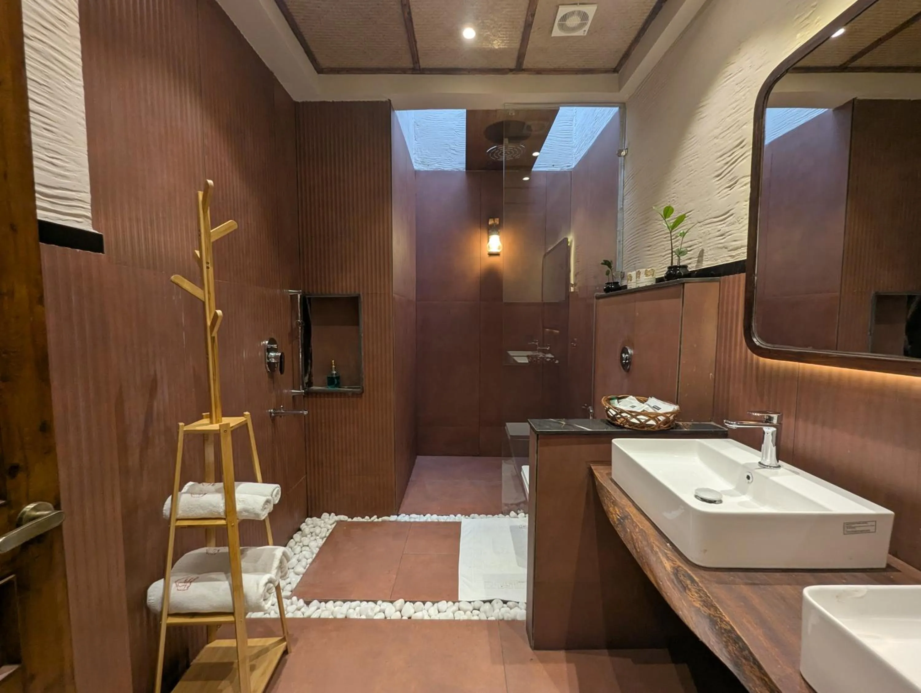 Shower in Cape House