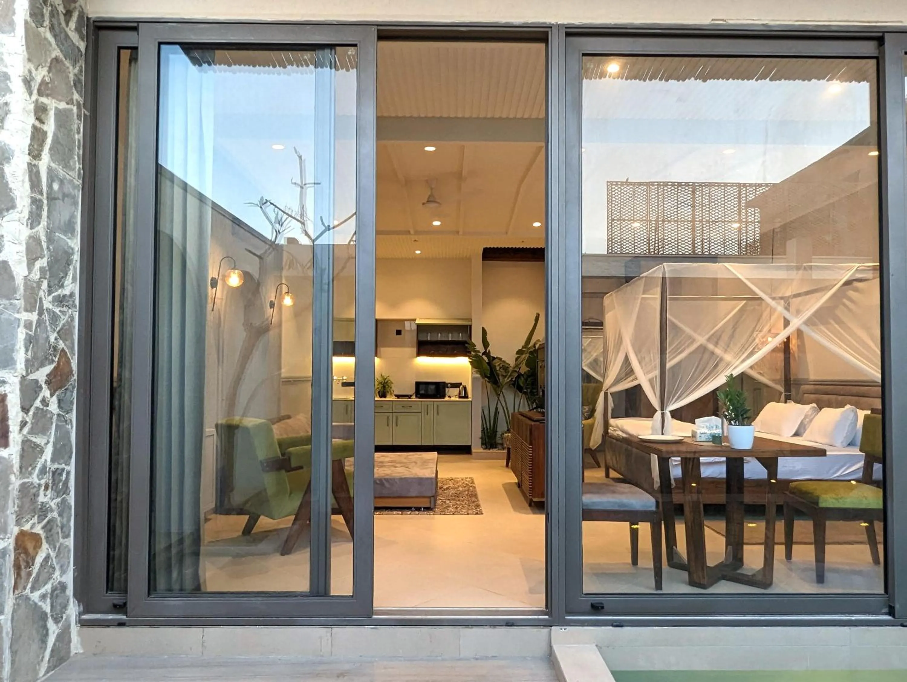 Photo of the whole room, Bed in Cape House