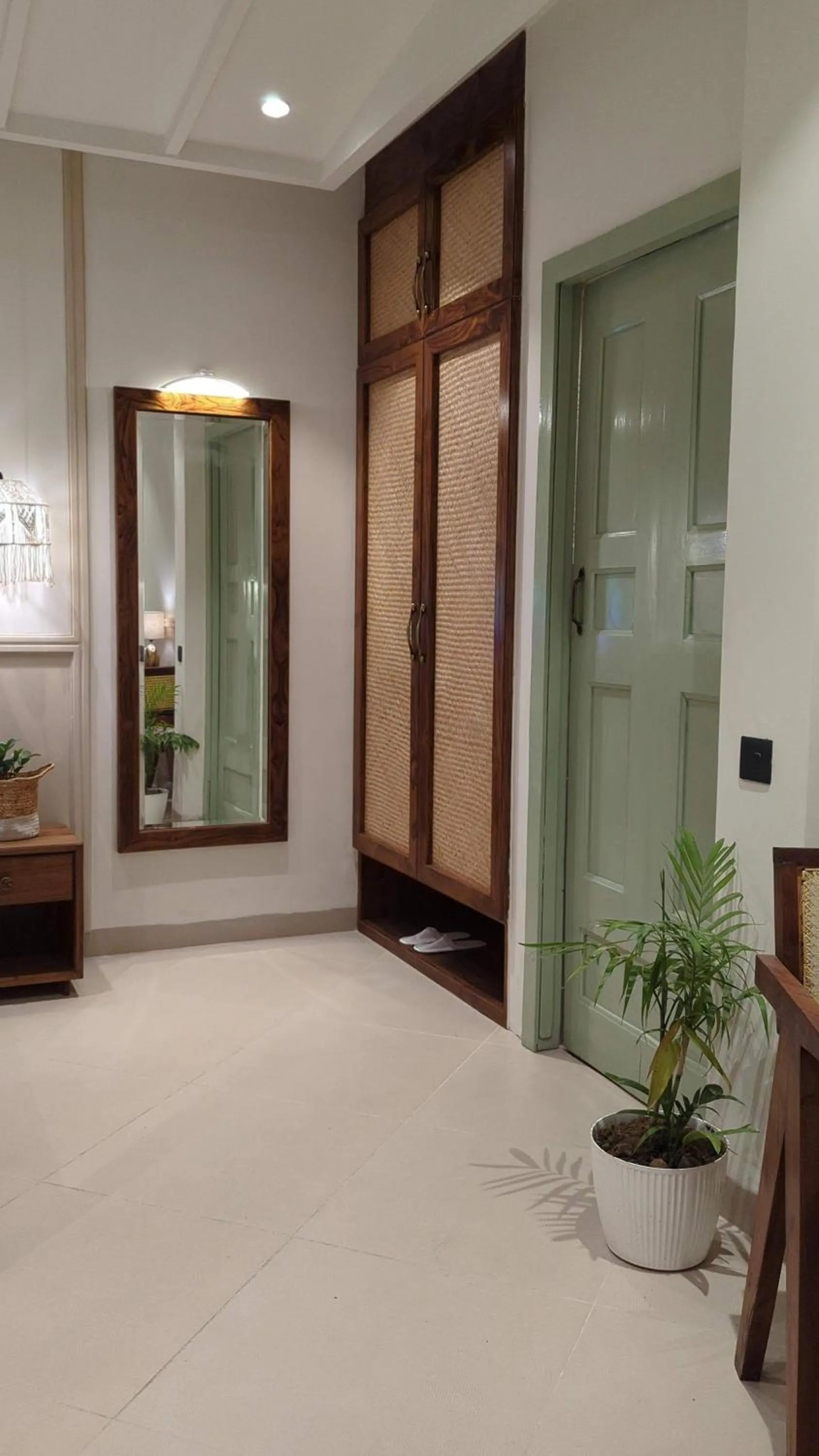 wardrobe in Cape House