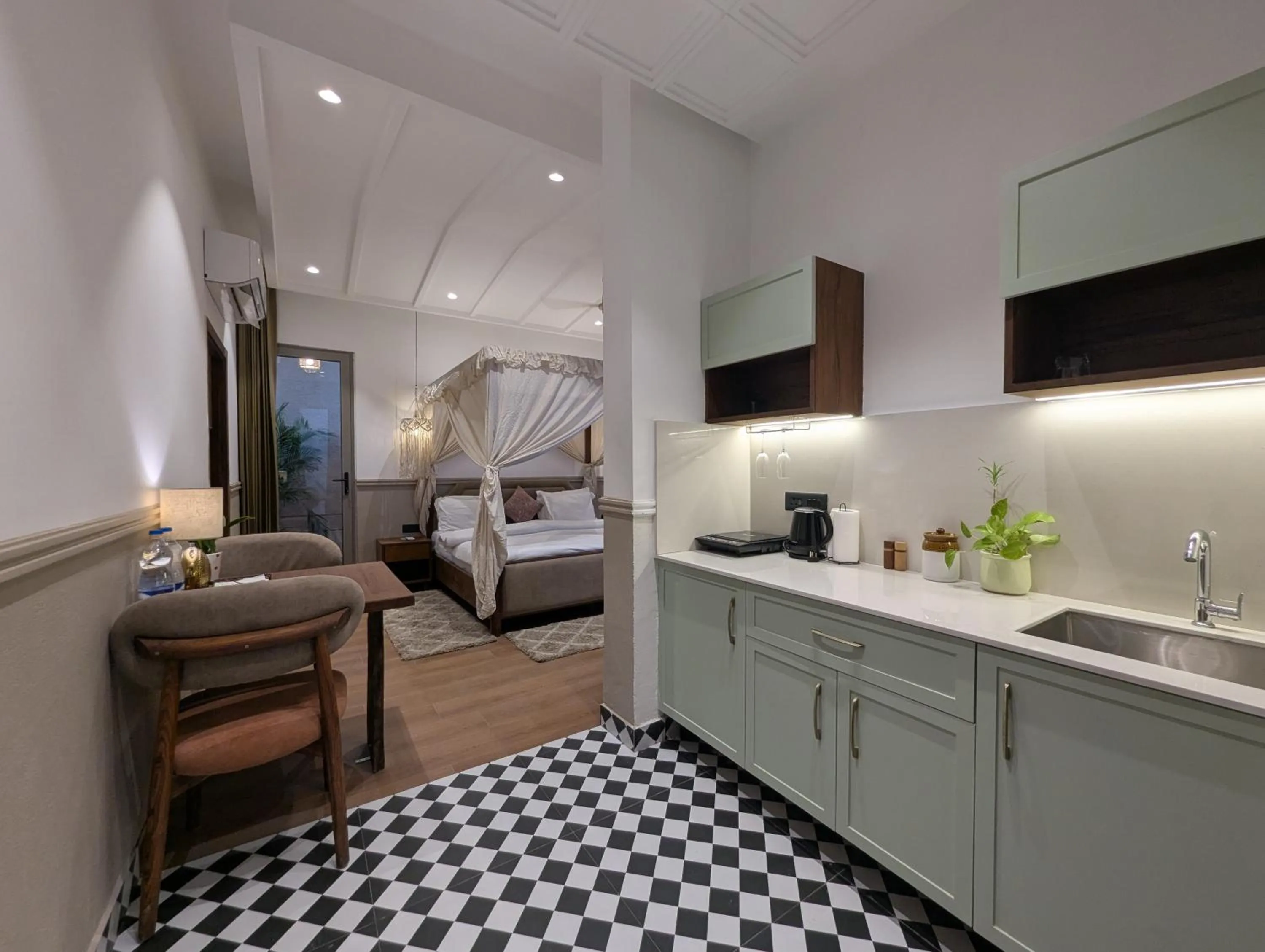 Kitchen or kitchenette, Bed in Cape House