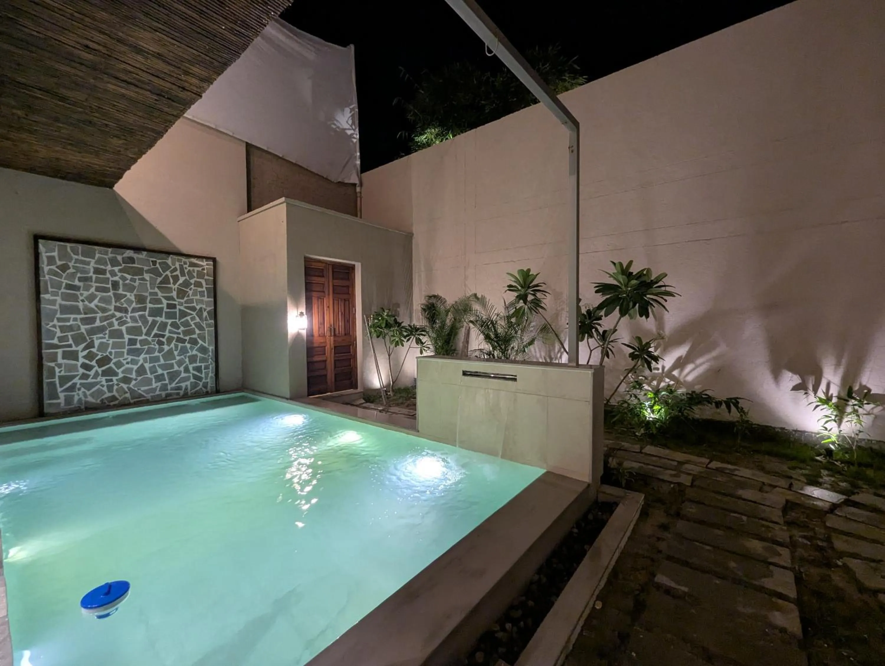 Natural landscape in Cape House