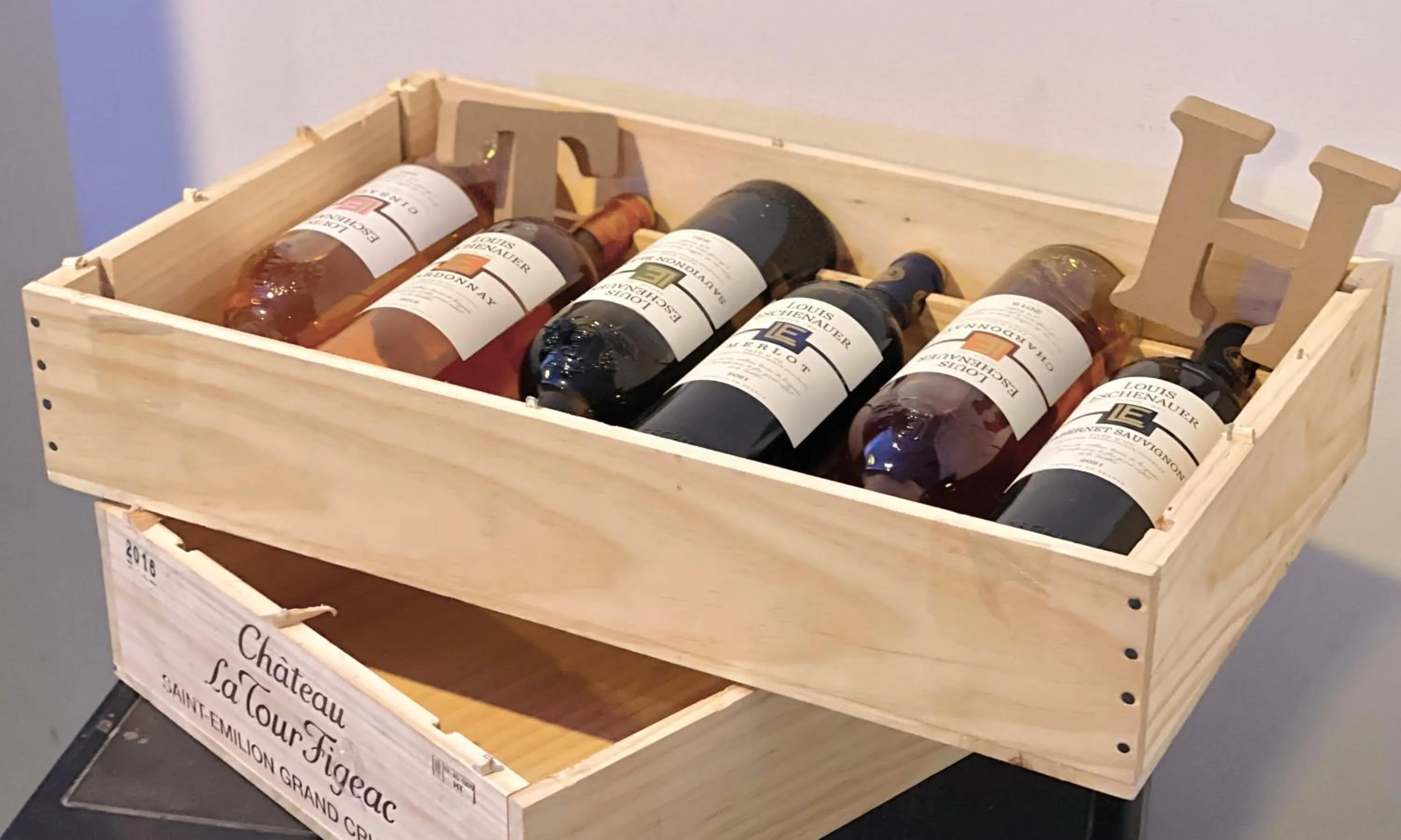 Alcoholic drinks in Times Hotel at Bassac Lane