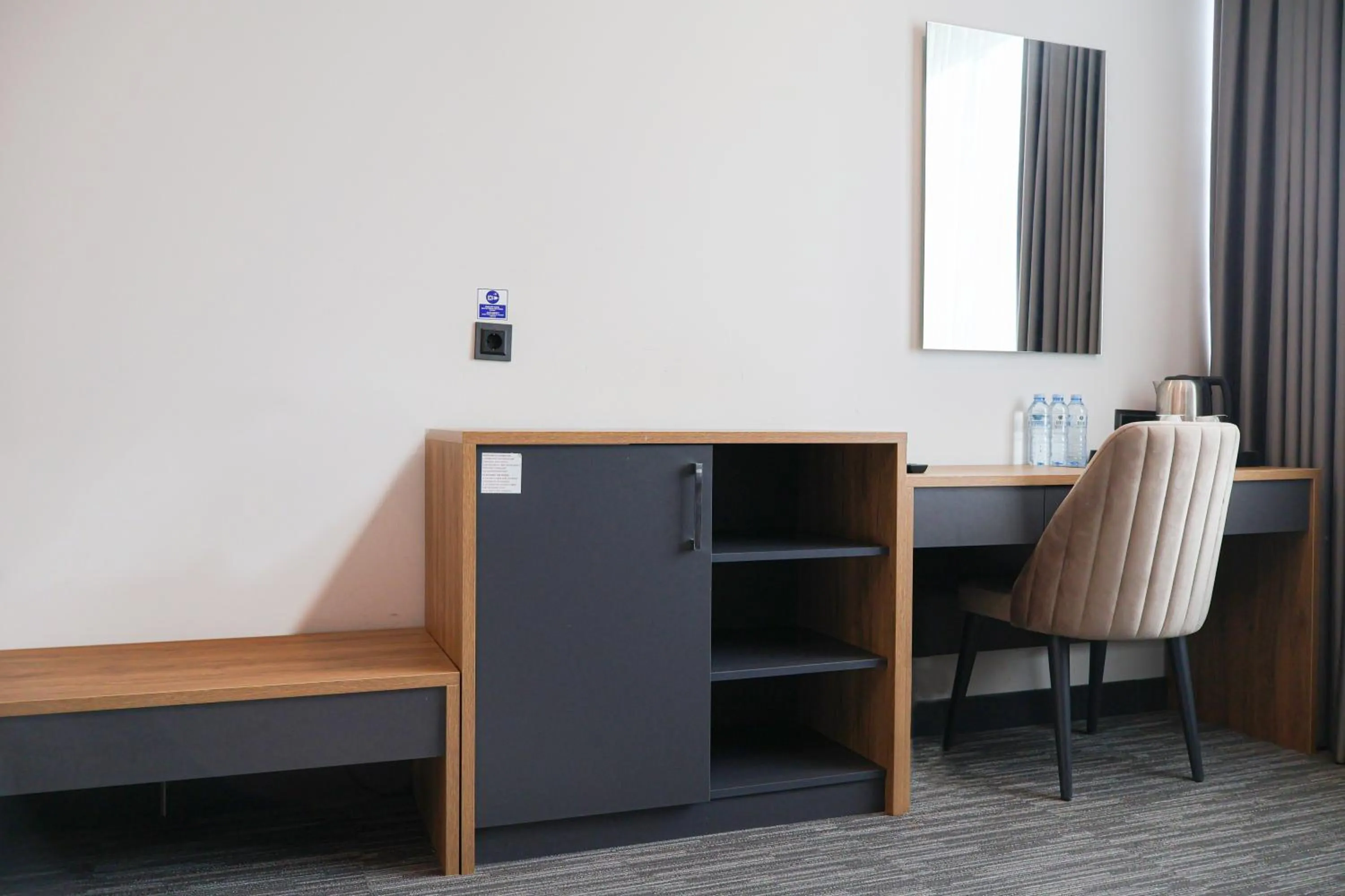 Photo of the whole room in HOME PLUS Hotel