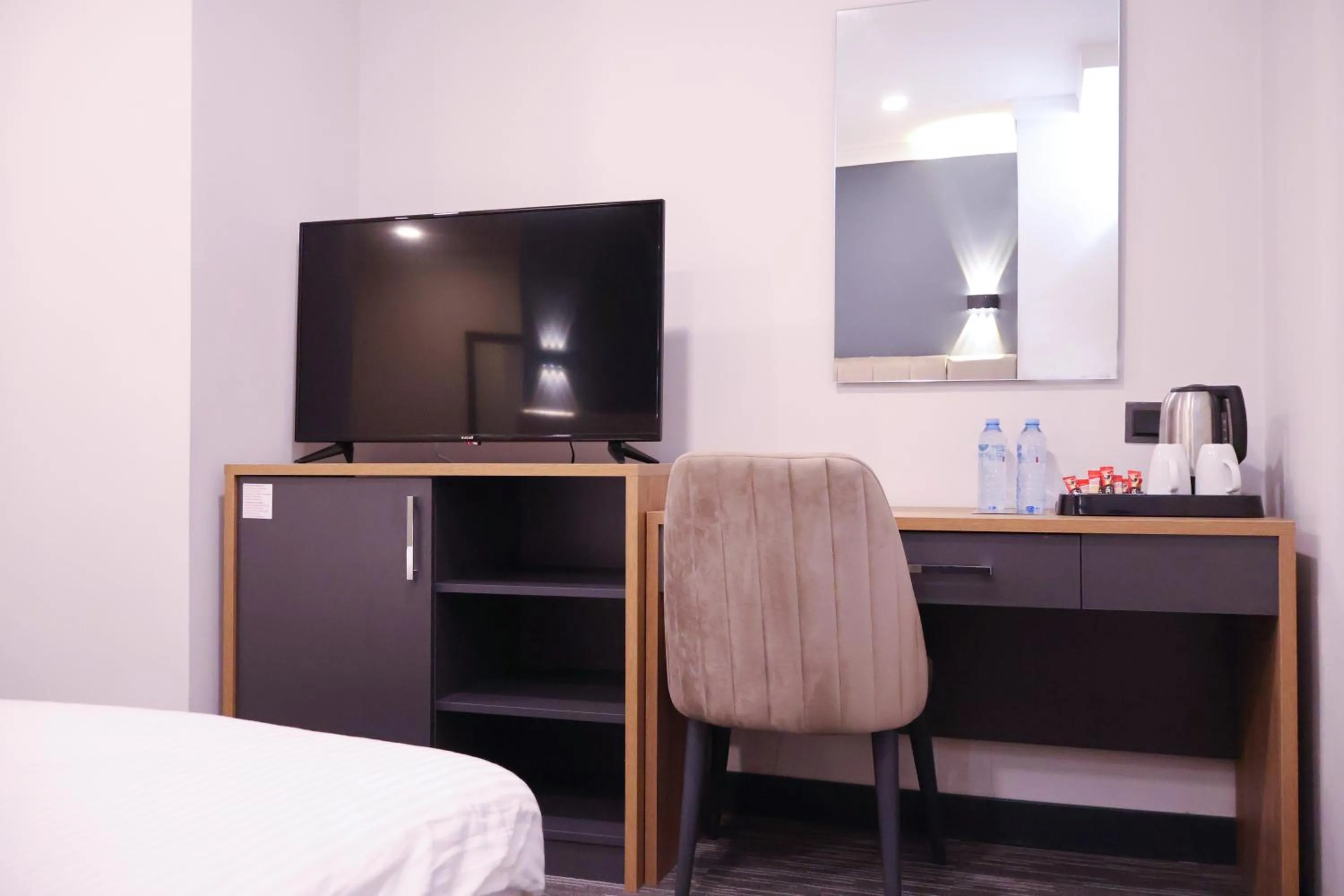 Bedroom, Bed in HOME PLUS Hotel