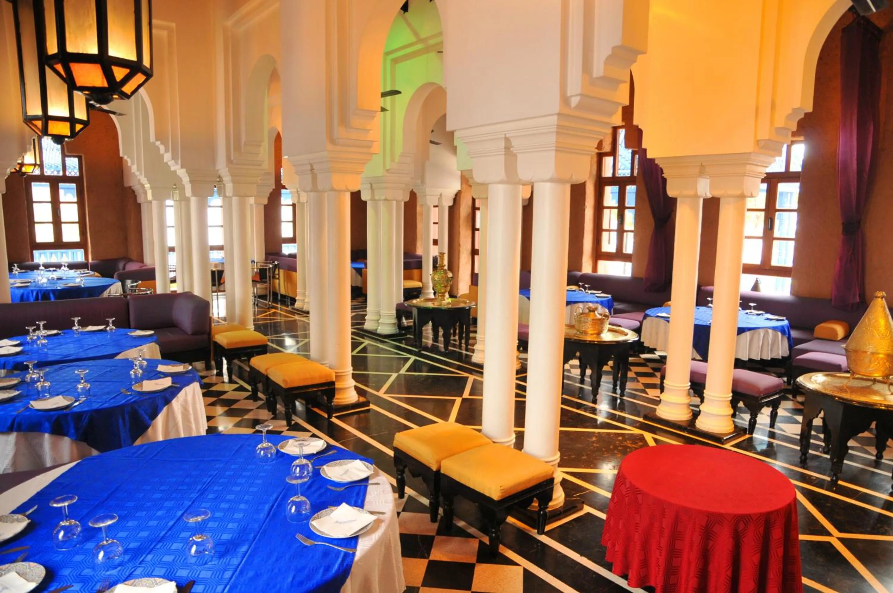 Dinner in El Pueblo Tamlelt