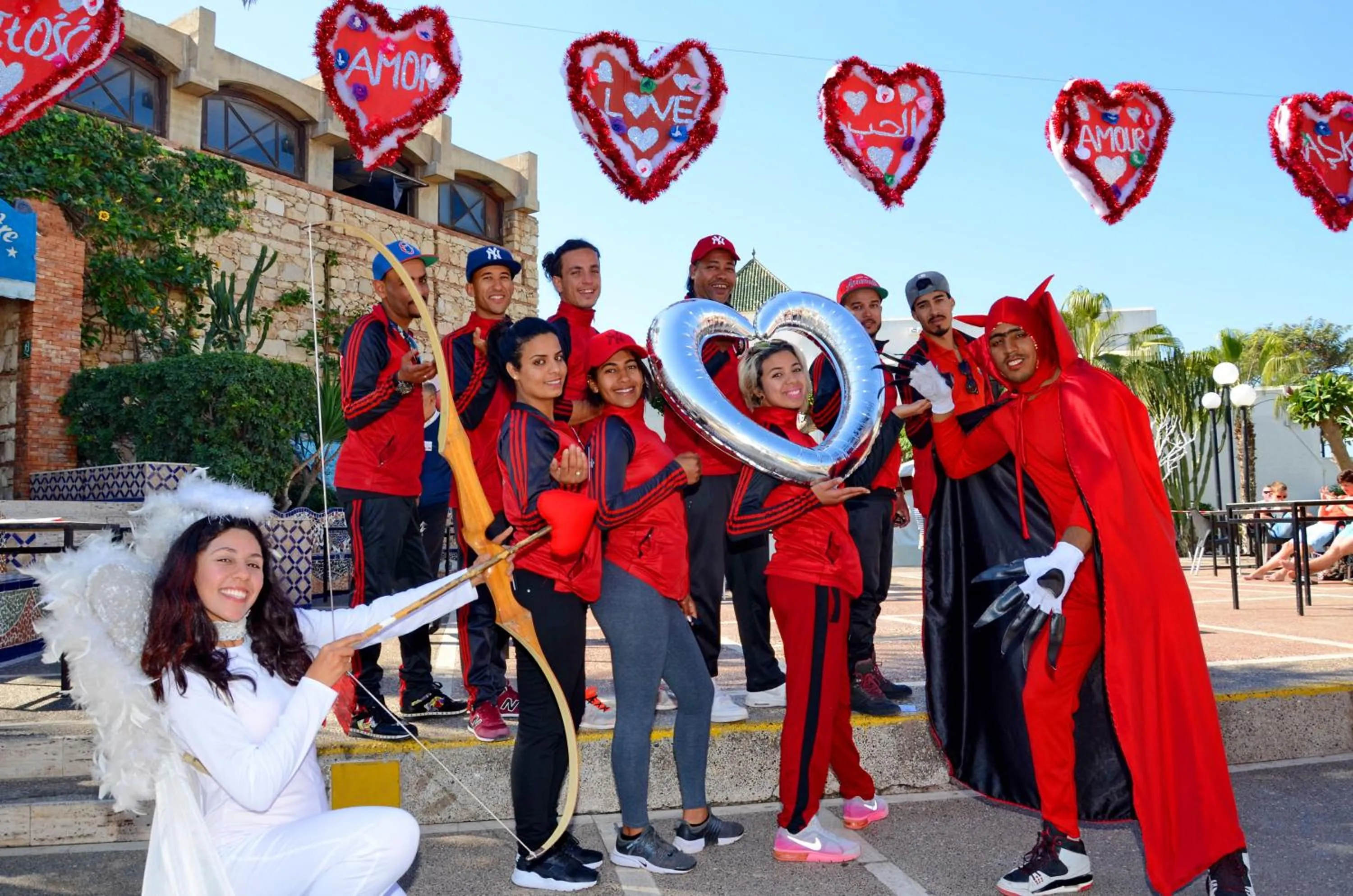 Day in El Pueblo Tamlelt