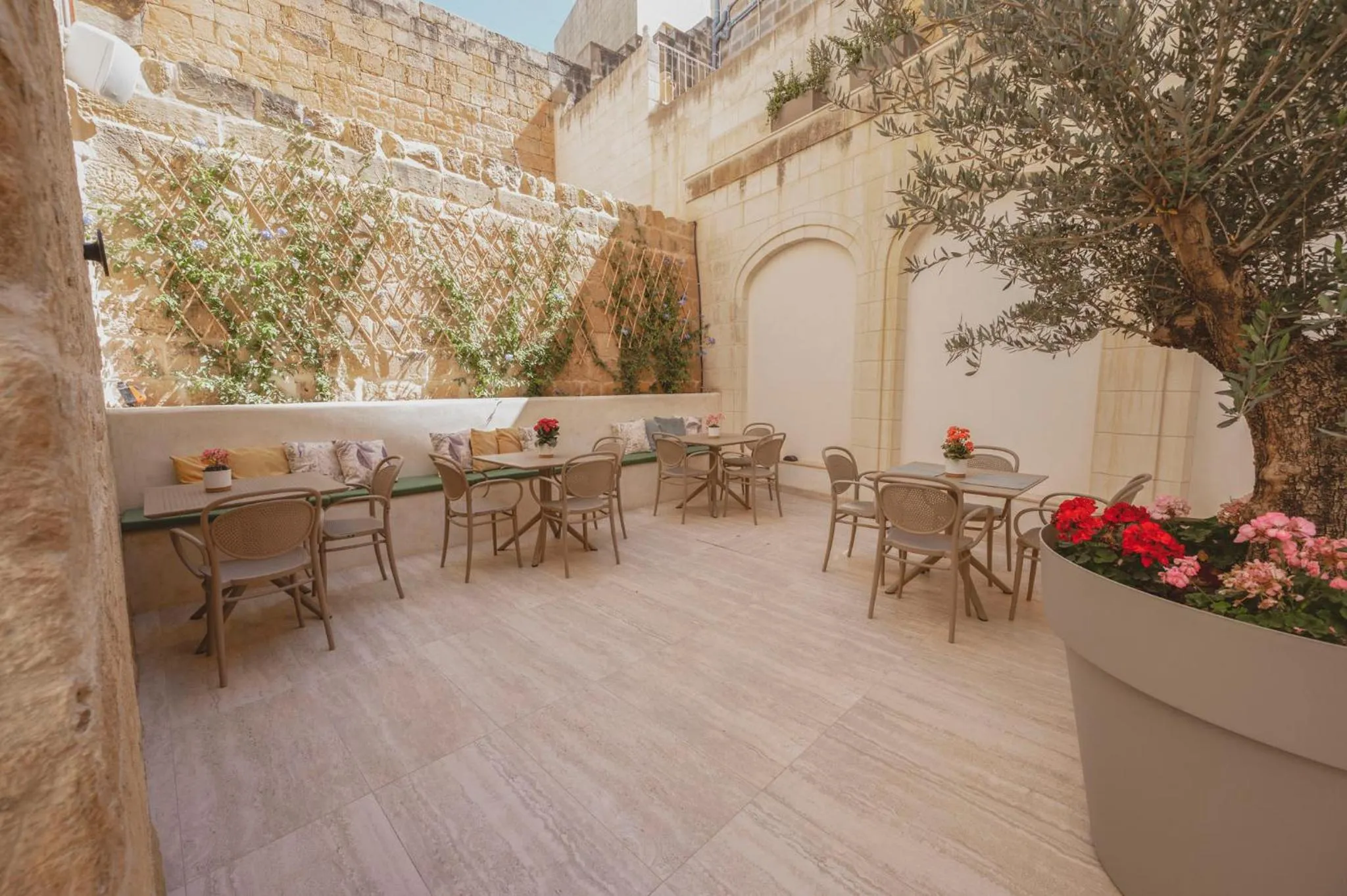 Balcony/Terrace in Maria Rosa Suites