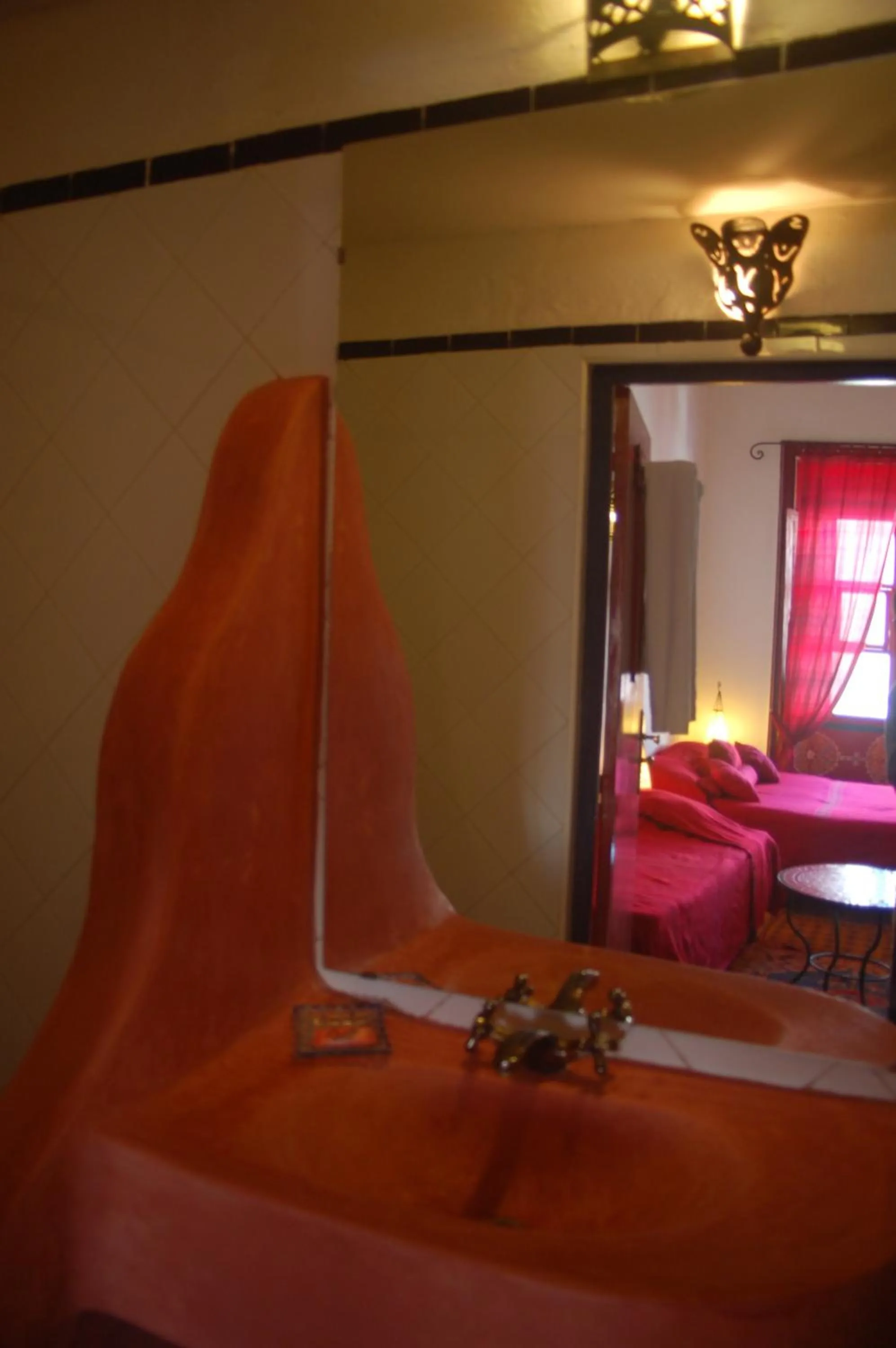 Toilet, Bed in Riad Le Grand Large