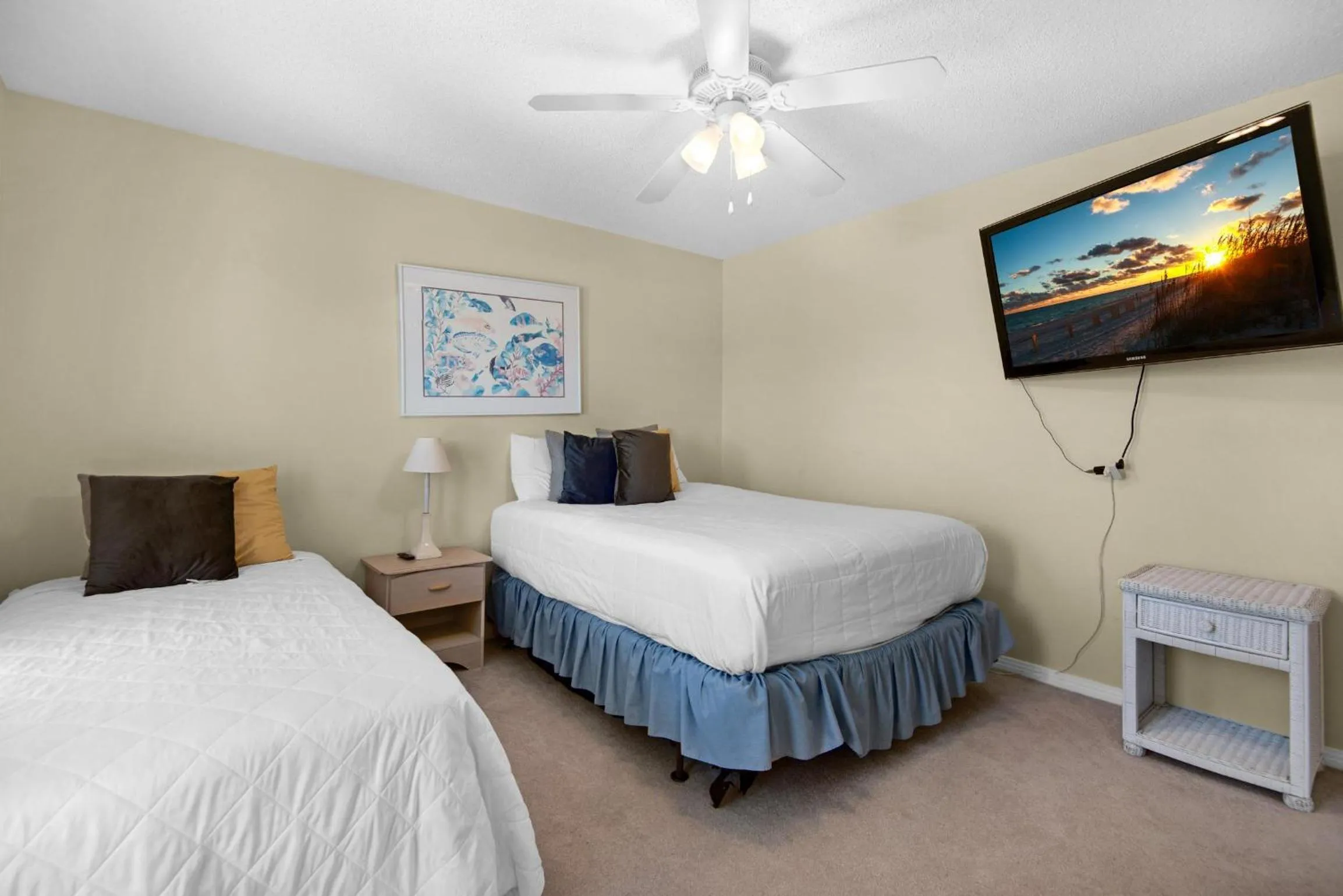 Bed in Barefoot & Buzzed