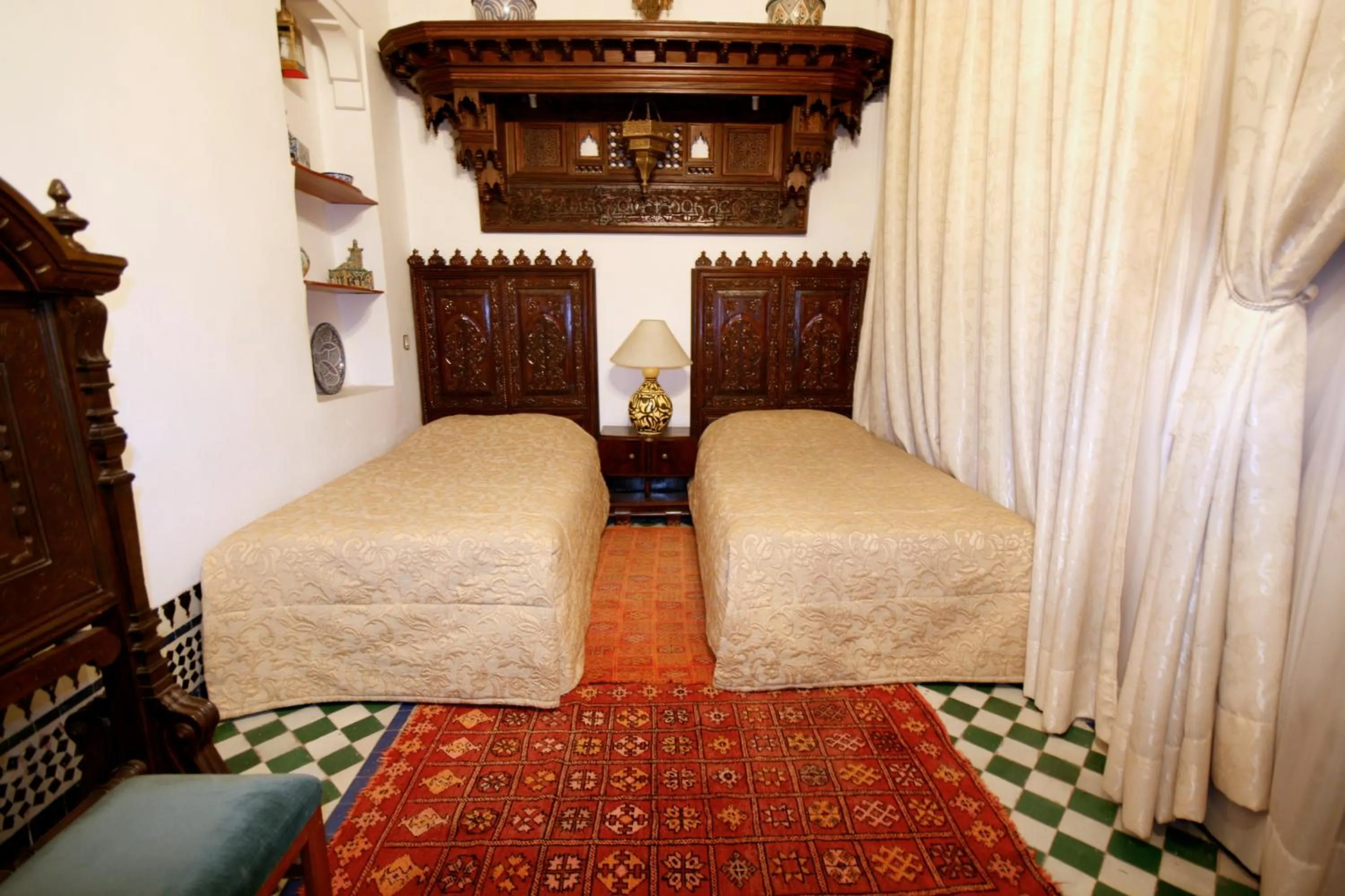 Bed in Riad El Ghalia