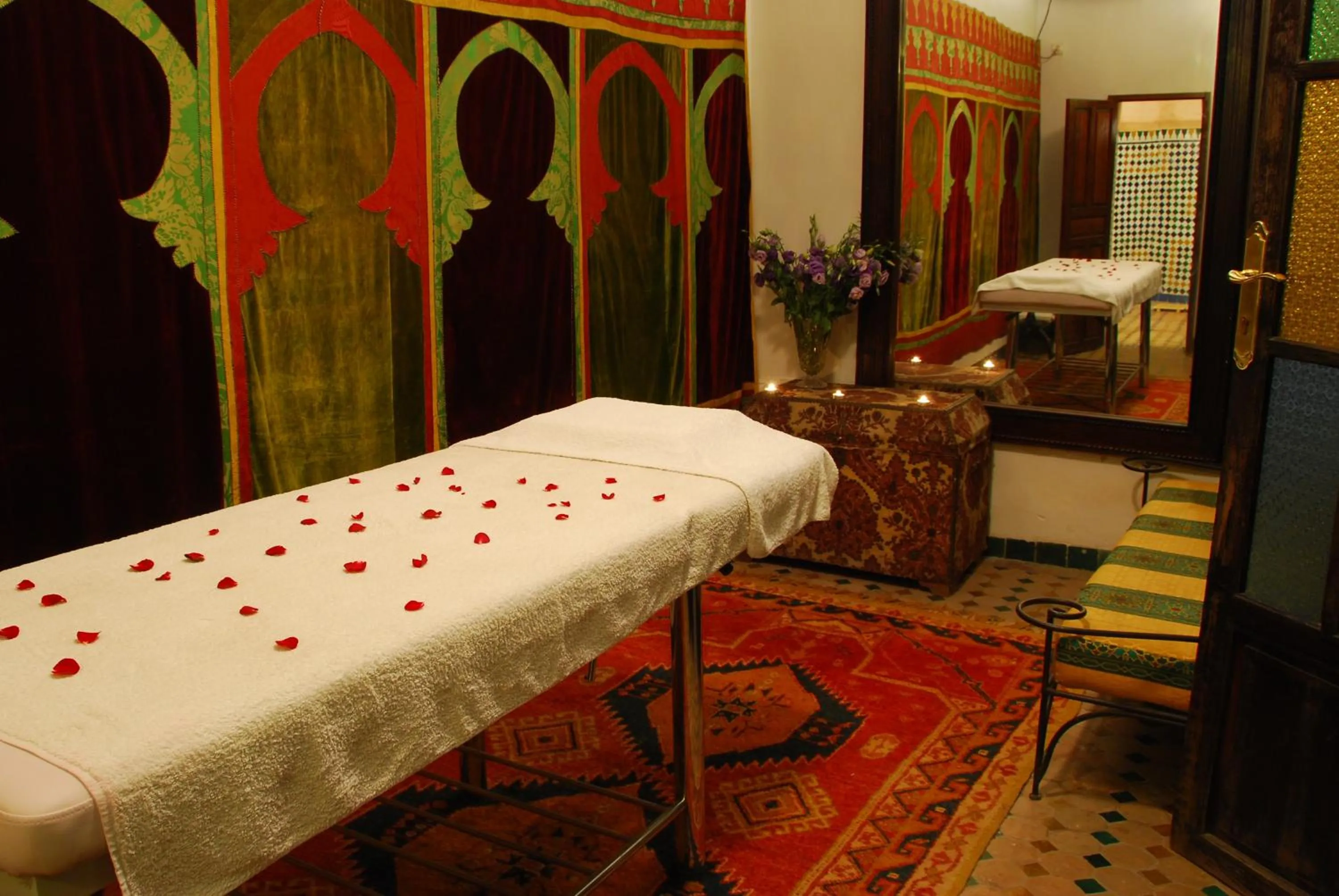 Massage in Riad El Ghalia