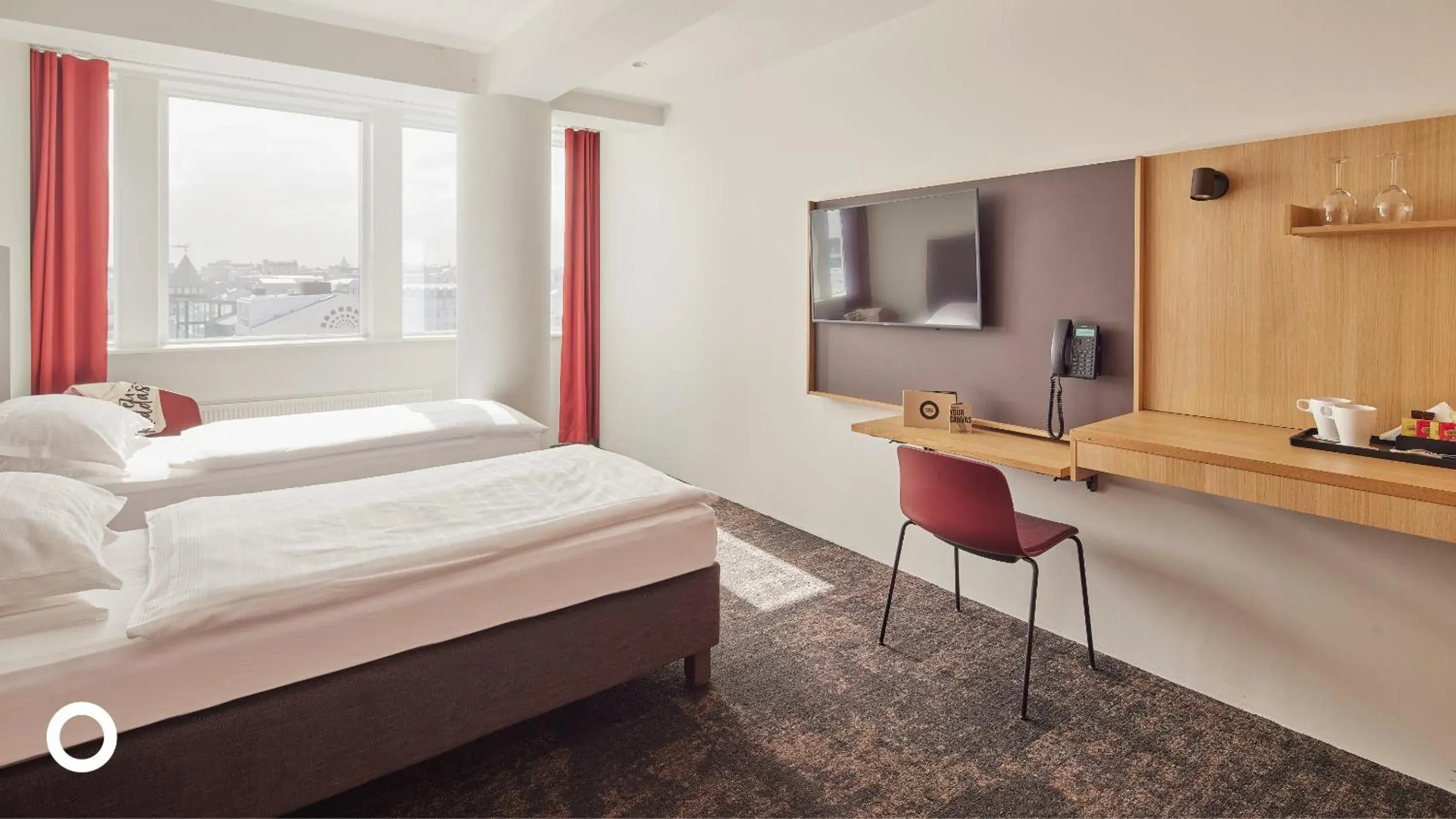 Superior Double or Twin Room in Center Hotels Plaza Superior Double or Twin Room in Center Hotels Plaza