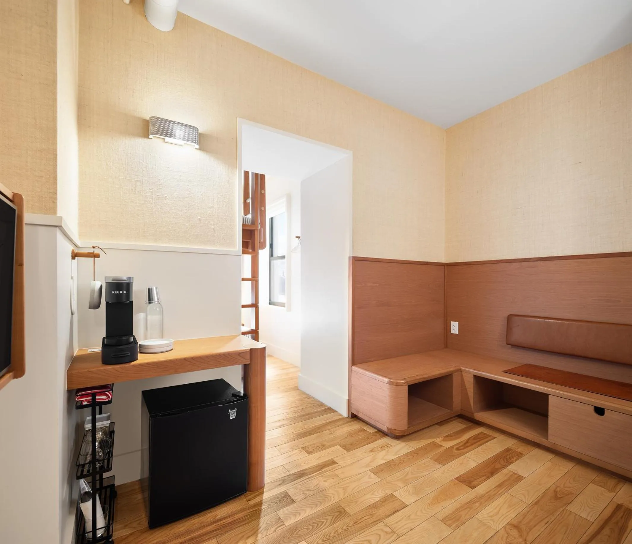 oven in UNTITLED at 3 Freeman Alley