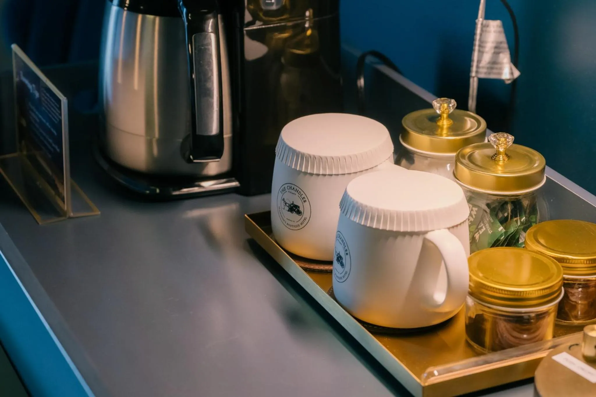 Coffee/tea facilities in The Chandler Hotel