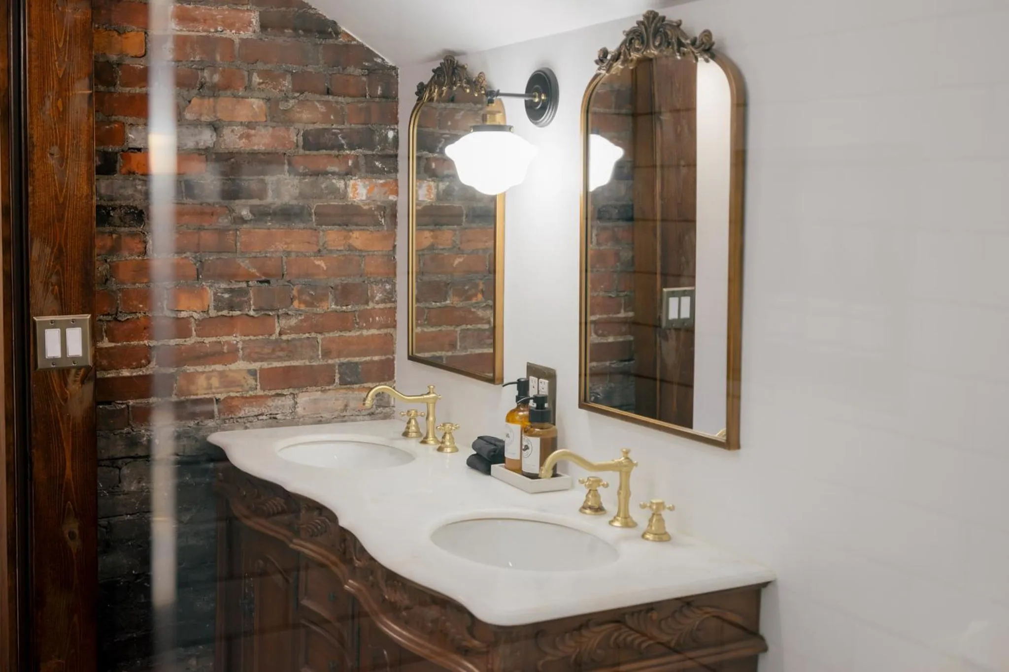 Bathroom in The Chandler Hotel