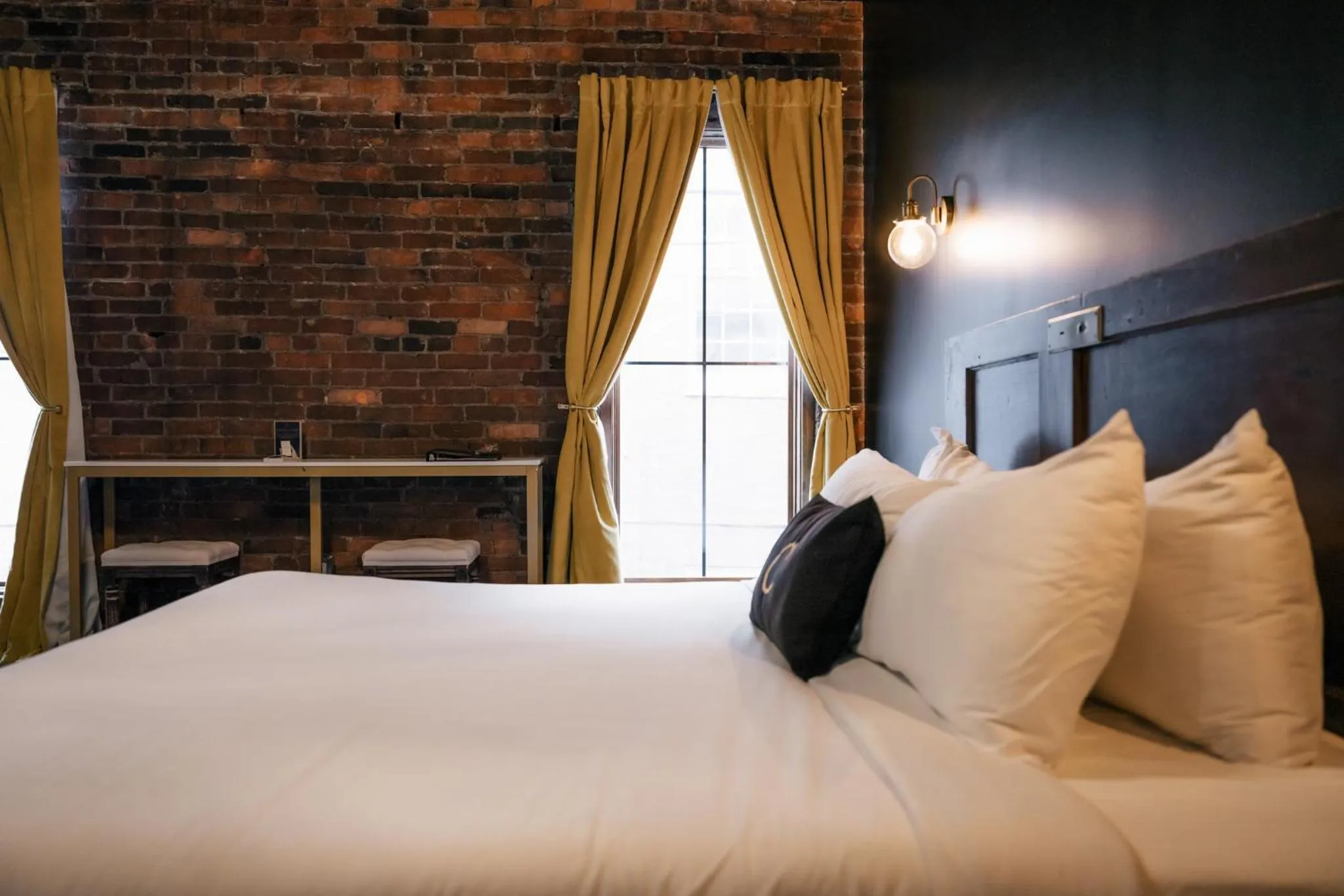 Bed in The Chandler Hotel