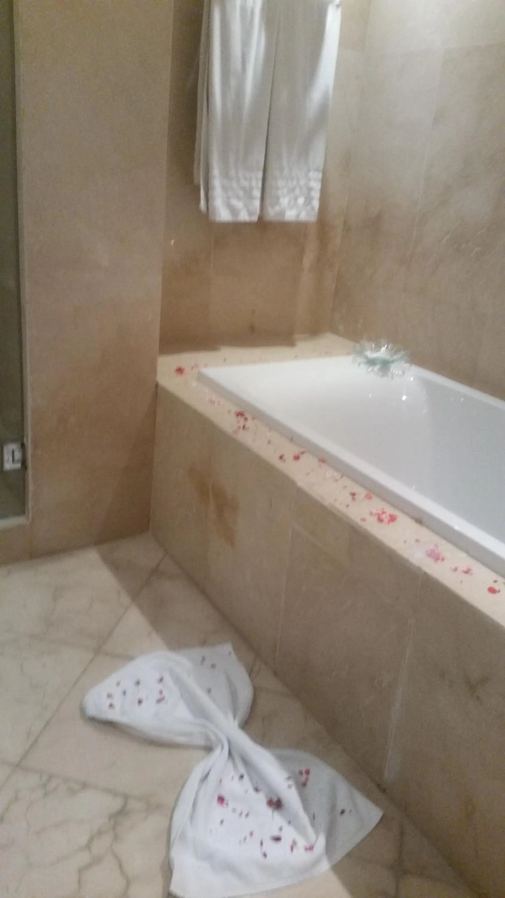 Bathroom in Suites Hotel Mohammed V by Accor