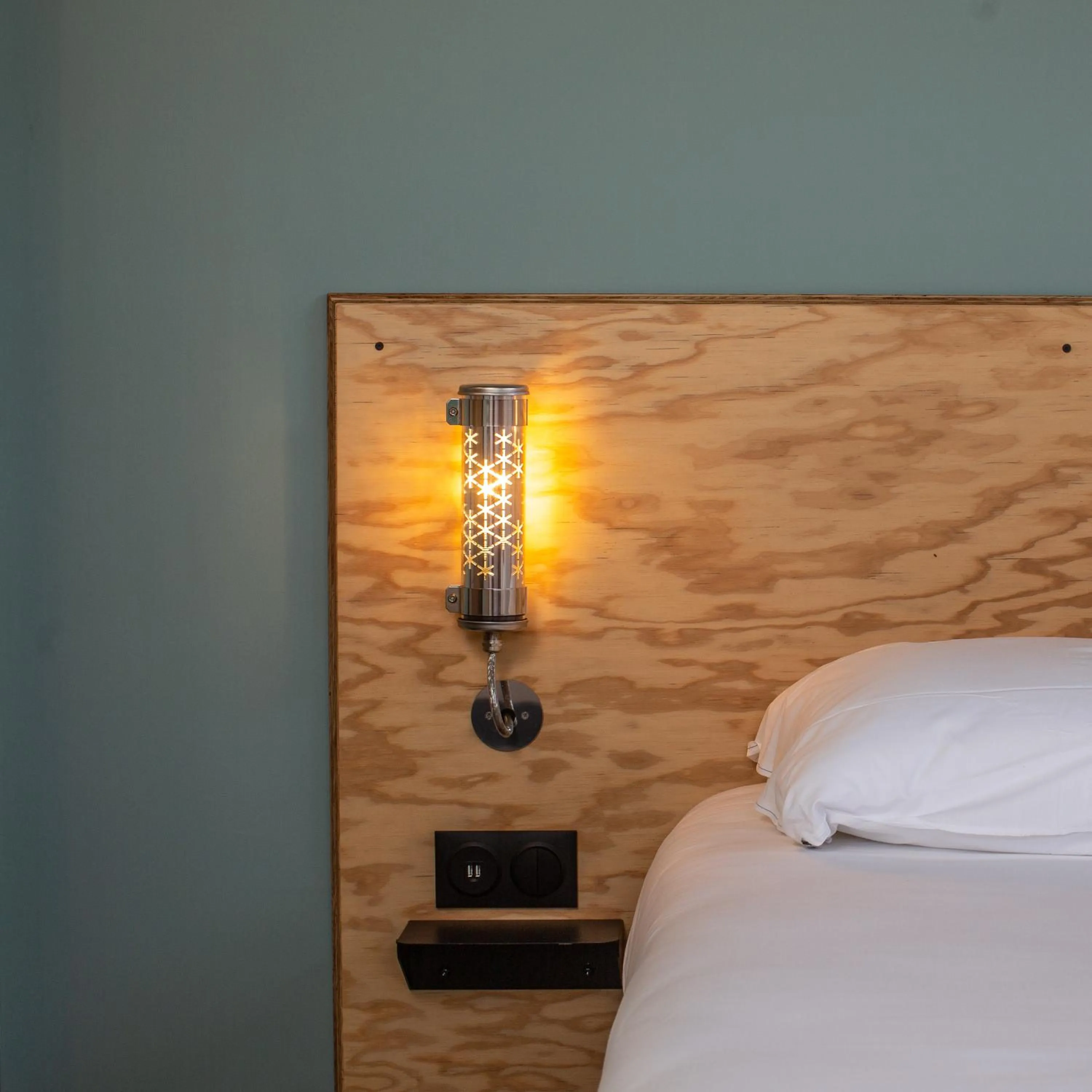 Bed in Eklo Hotels Paris Porte de Versailles