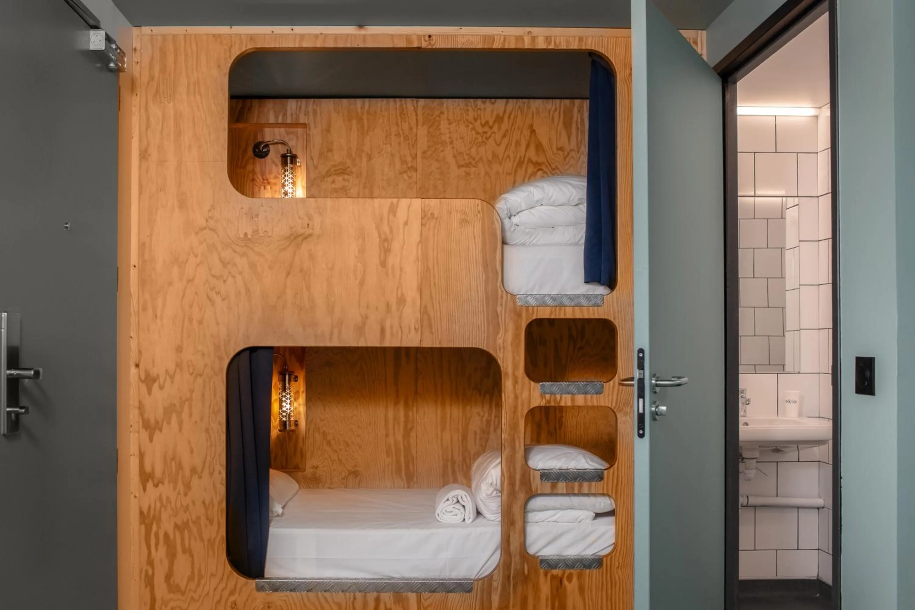 Bed in Eklo Hotels Paris Porte de Versailles