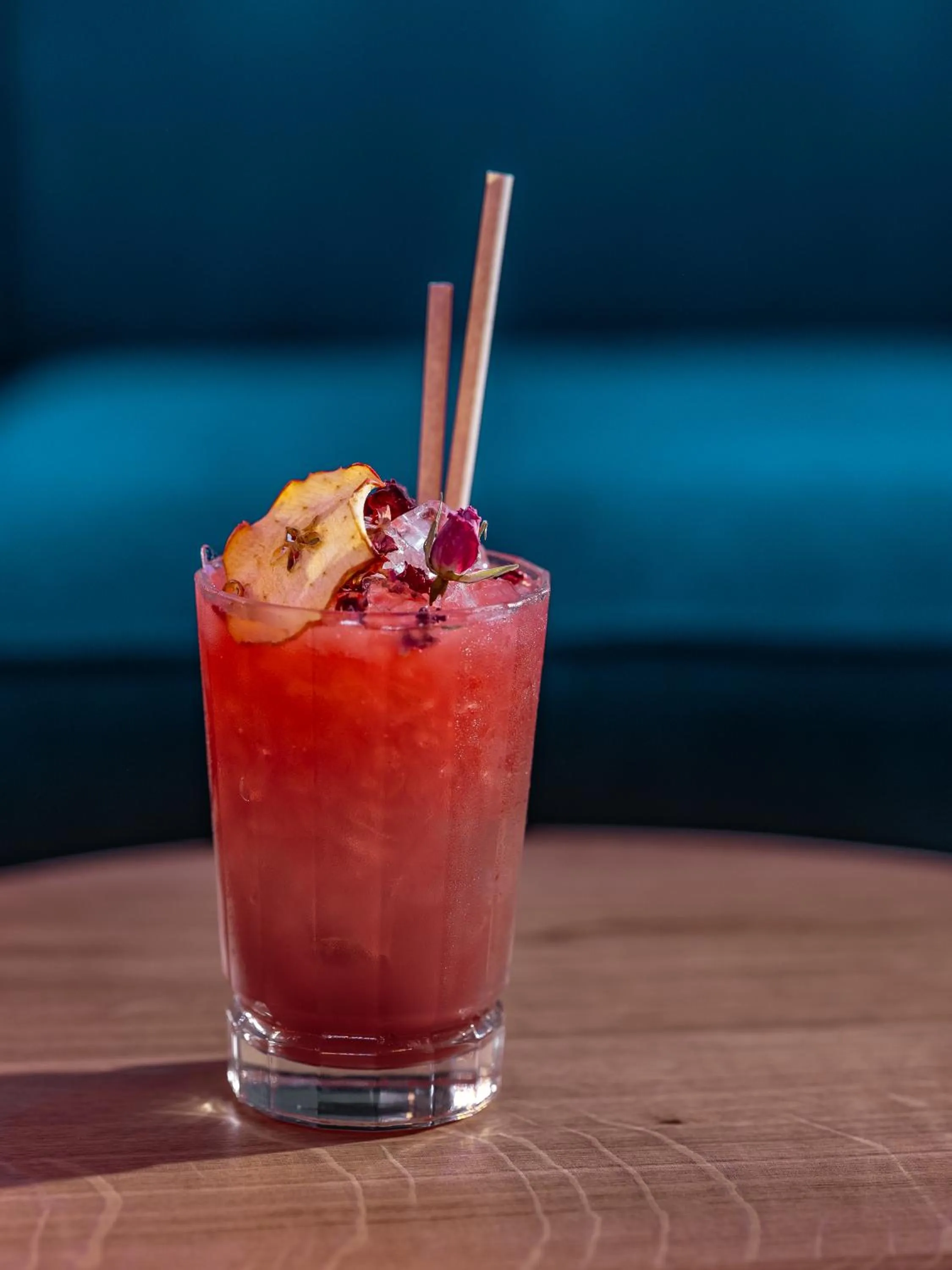 Lounge or bar in Eklo Hotels Montpellier Centre Gare Saint-Roch