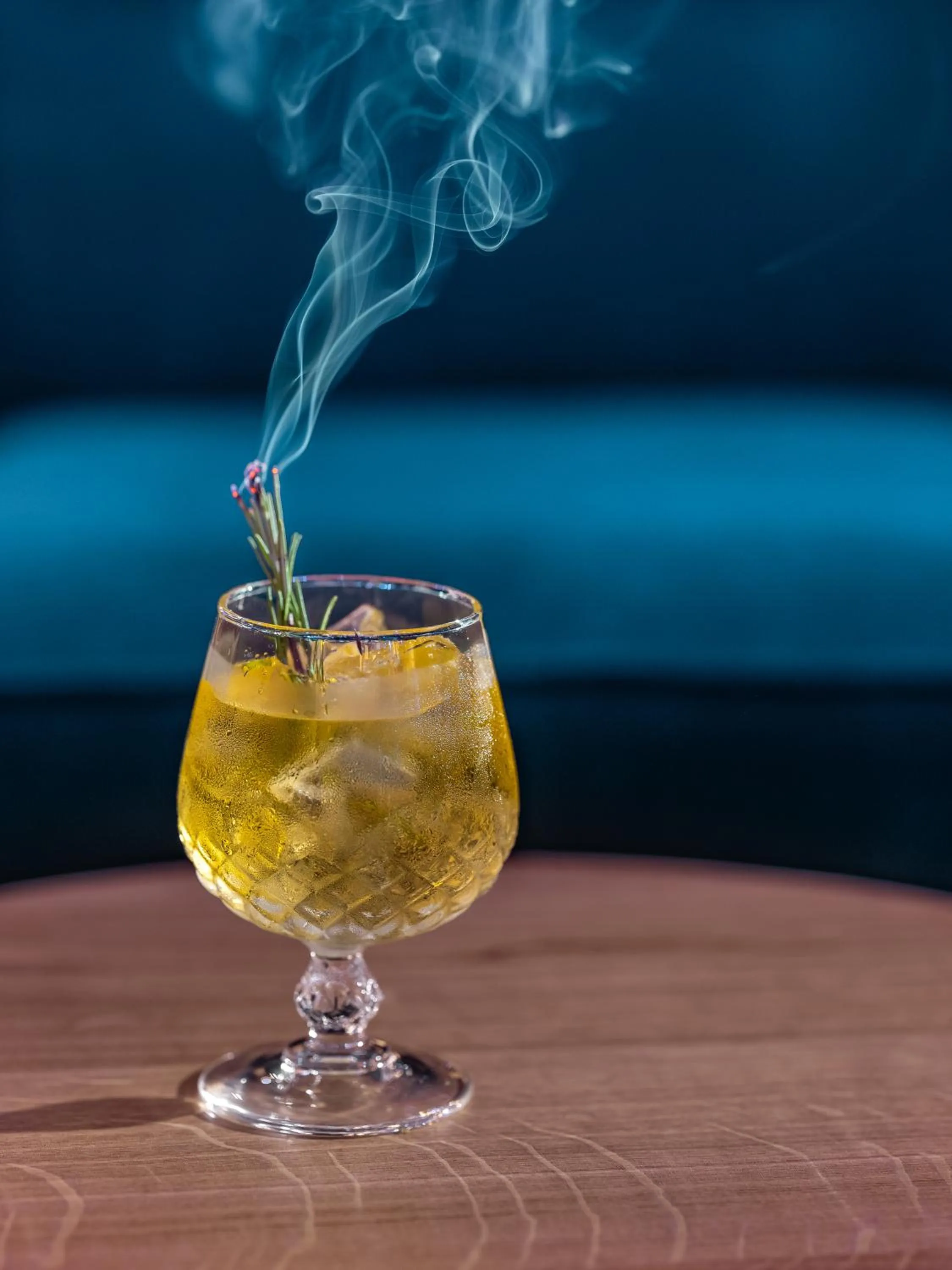 Lounge or bar in Eklo Hotels Montpellier Centre Gare Saint-Roch