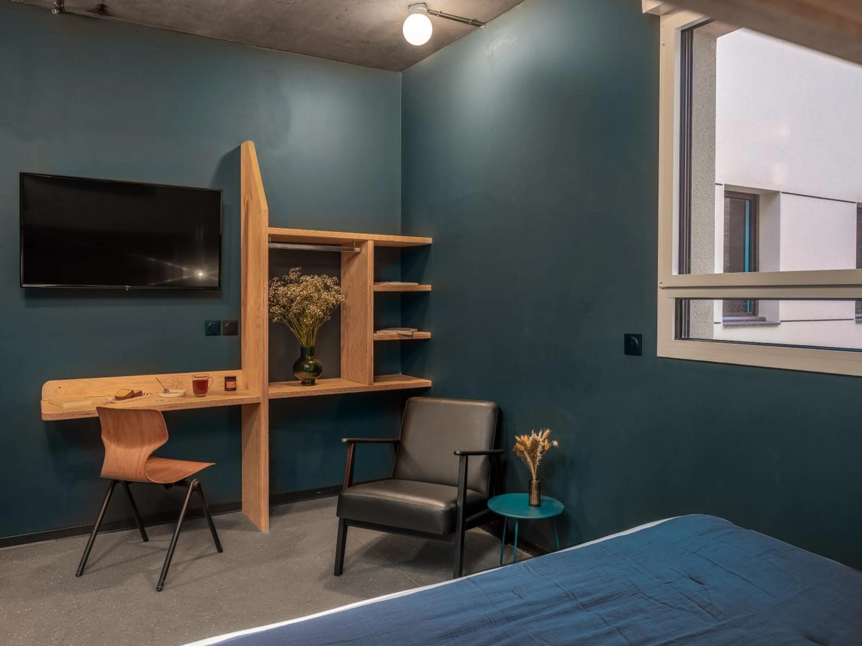 Photo of the whole room, Bed in Eklo Hotels Montpellier Centre Gare Saint-Roch