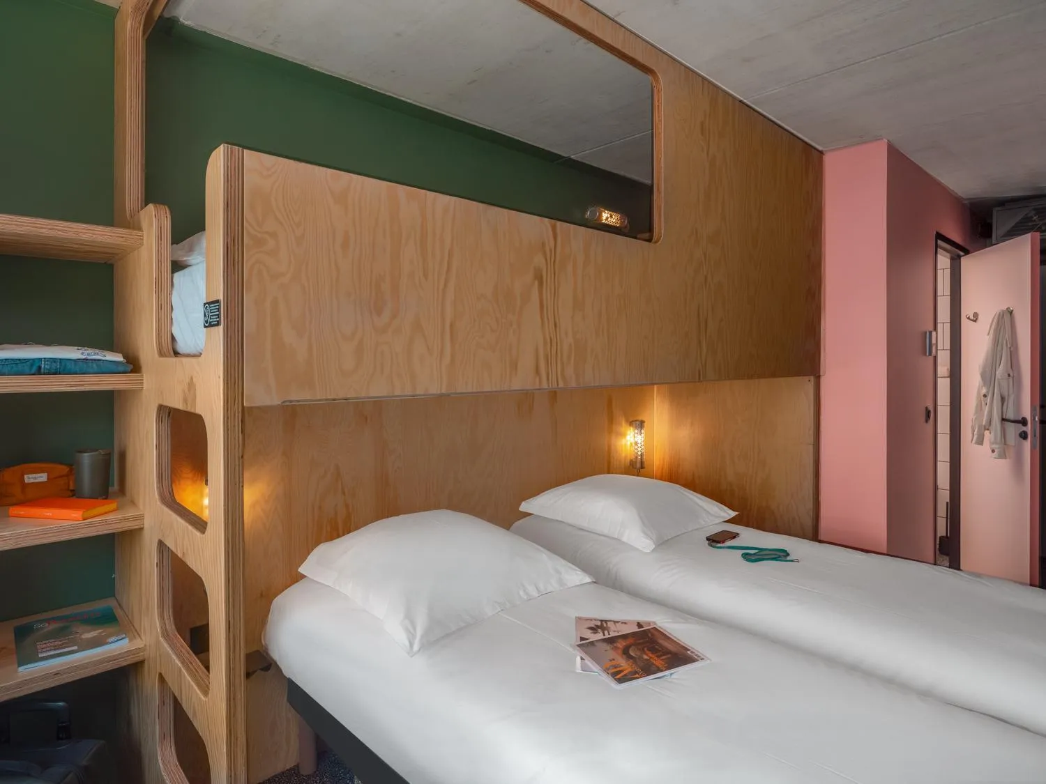 Bedroom, Bed in Eklo Hotels Montpellier Centre Gare Saint-Roch