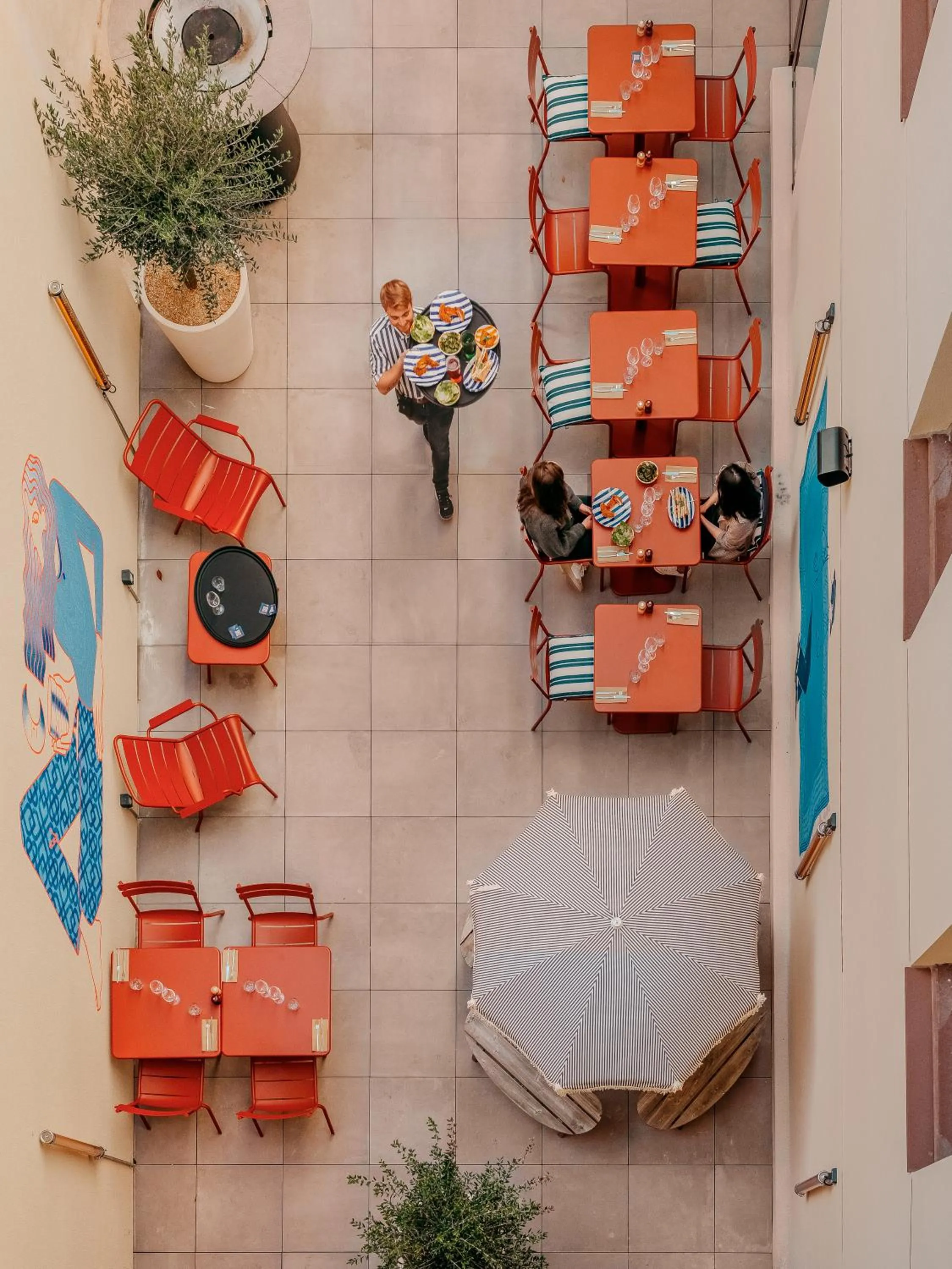 Patio in Eklo Hotels Montpellier Centre Gare Saint-Roch