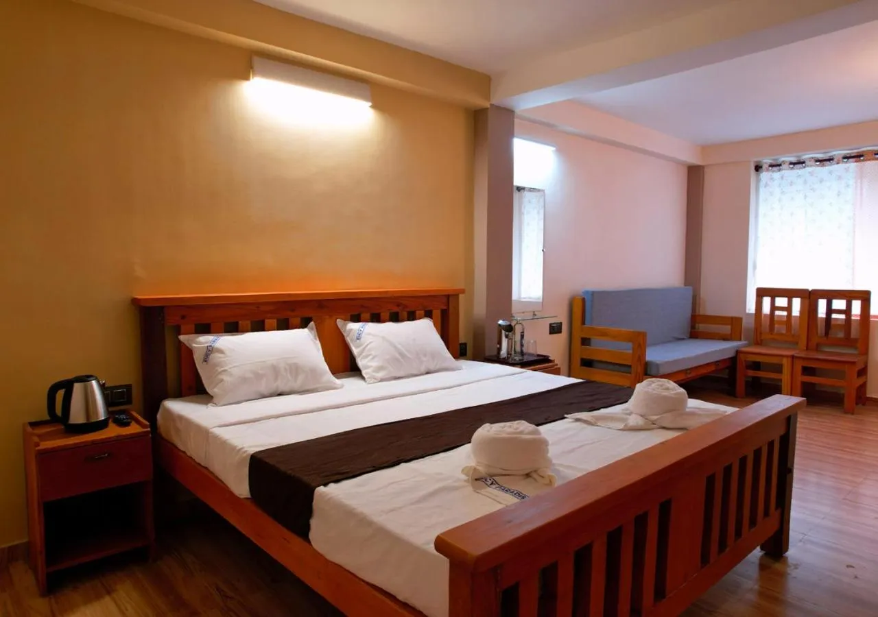 Bedroom, Bed in Lazo Eucy Paradise ,Kodaikanal