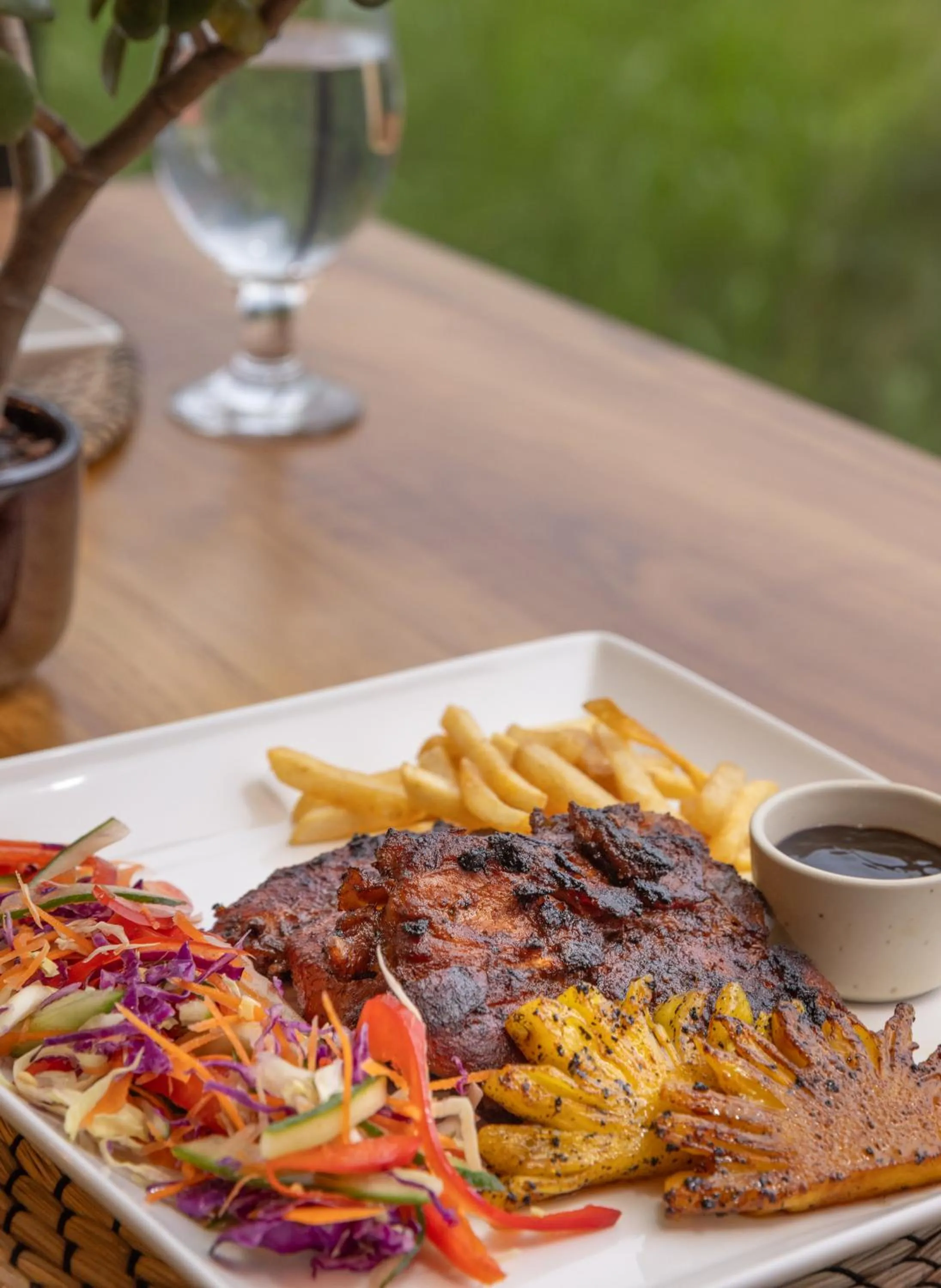 Restaurant/places to eat in The Cubes Ella