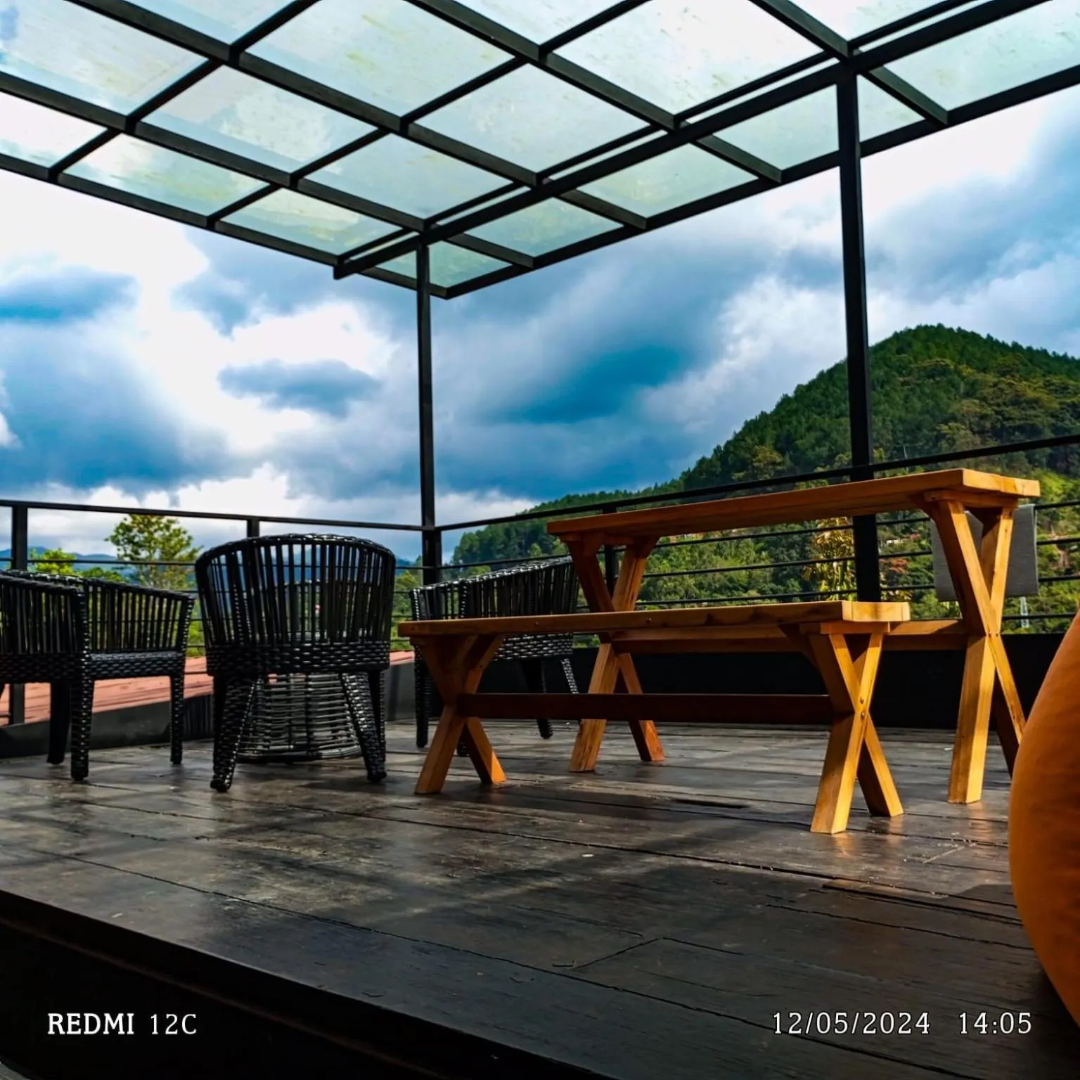 Day in The Cubes Ella