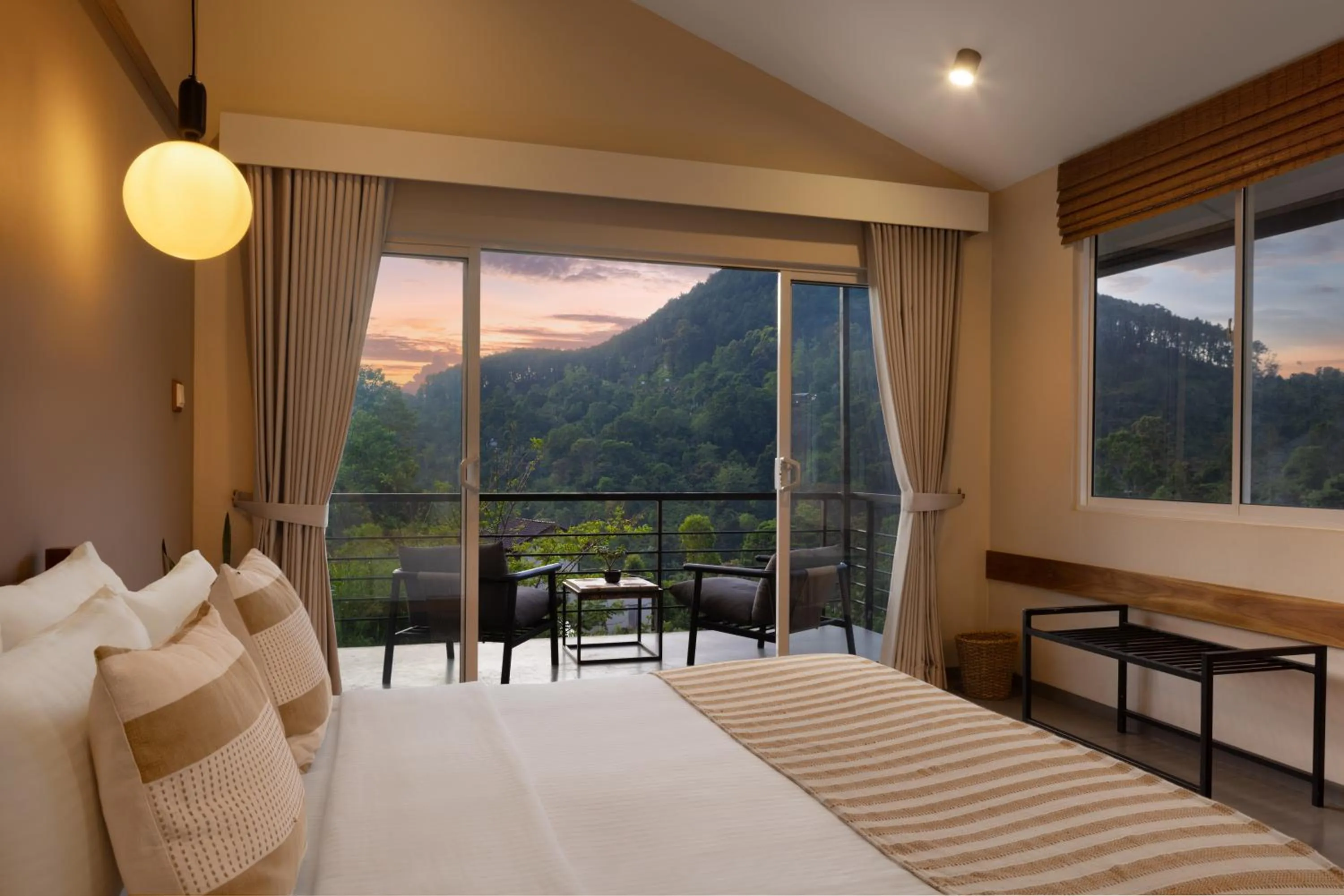 Balcony/Terrace, Bed in The Cubes Ella