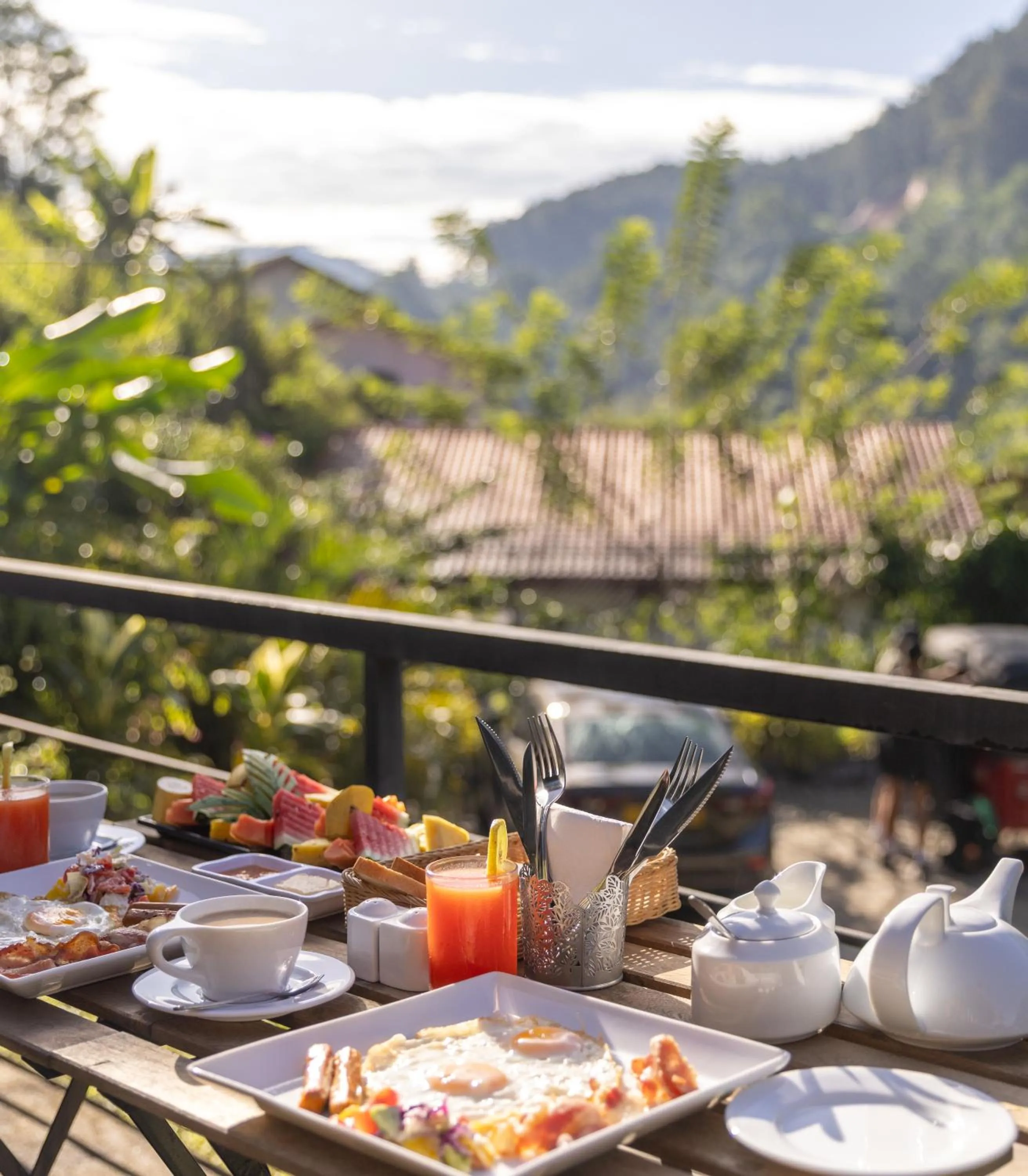Breakfast in The Cubes Ella