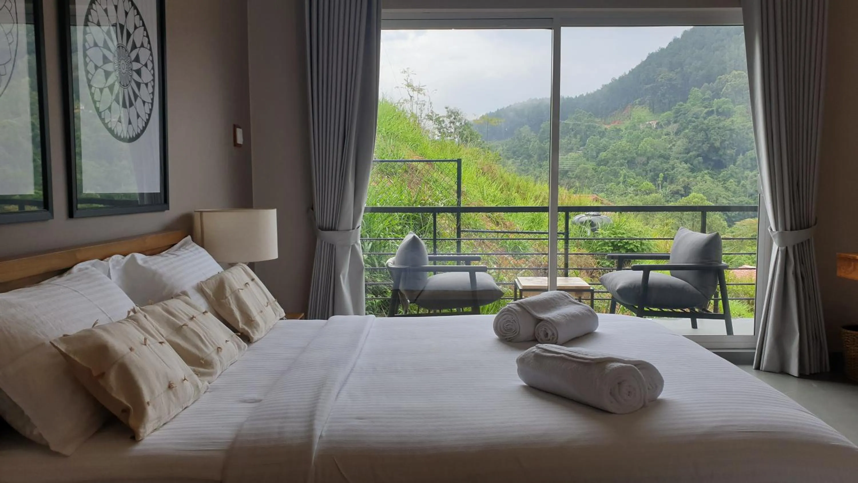 Bed in The Cubes Ella