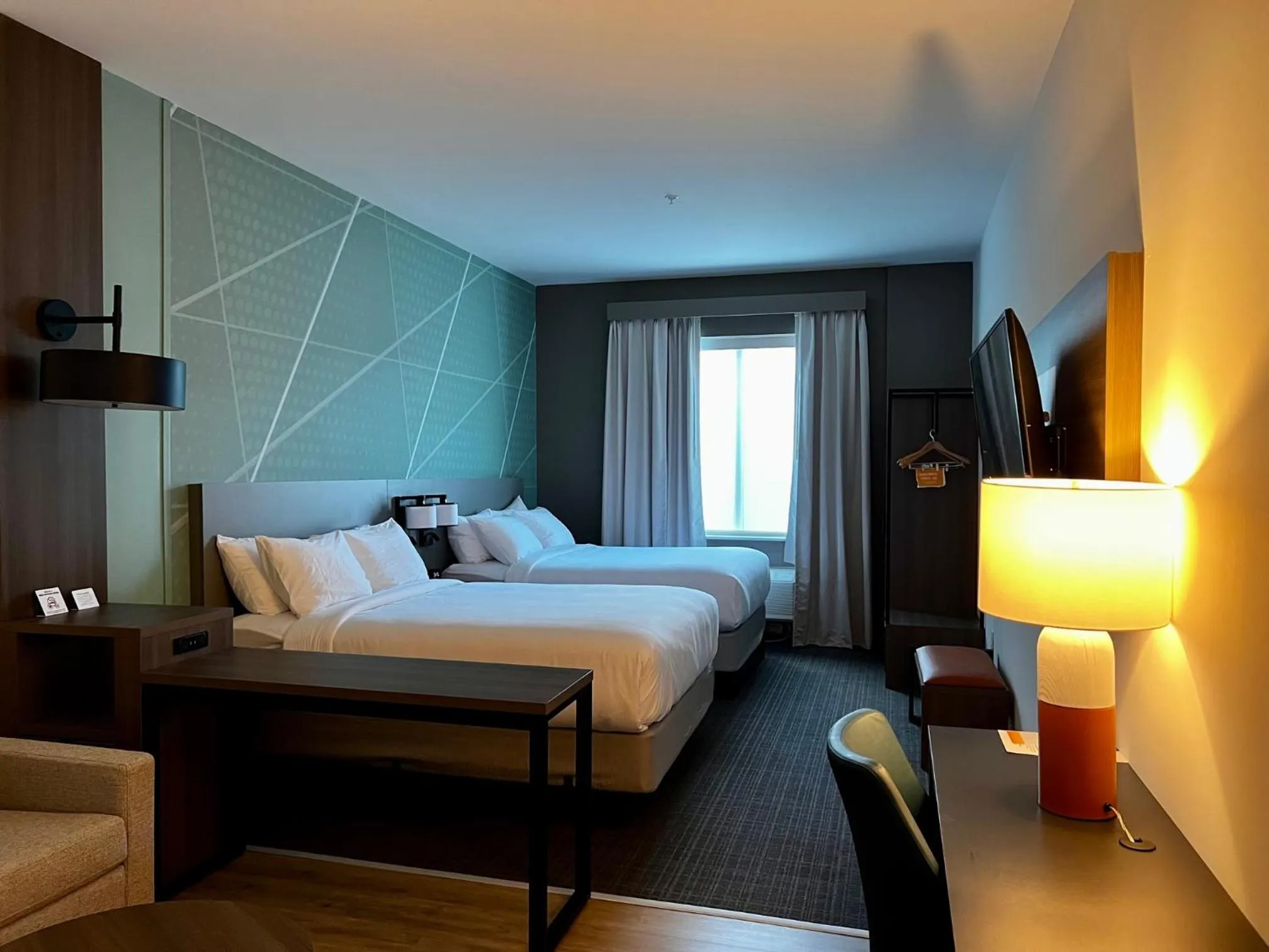 Guests, Bed in Comfort Suites St Augustine Historic District Area