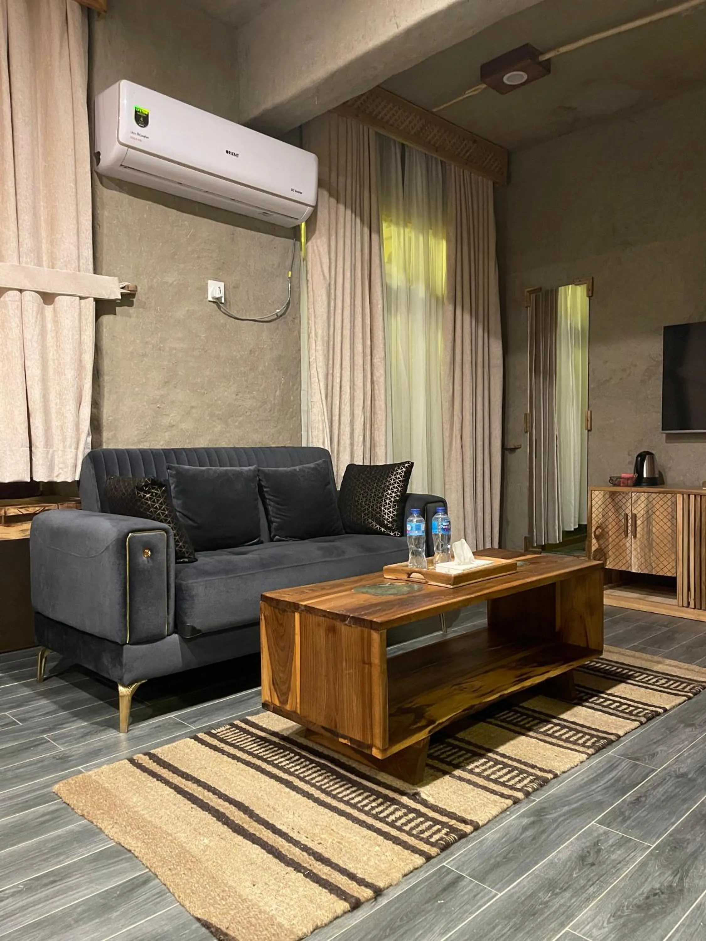 Seating area in Dumani Nagar Hotel & Resort