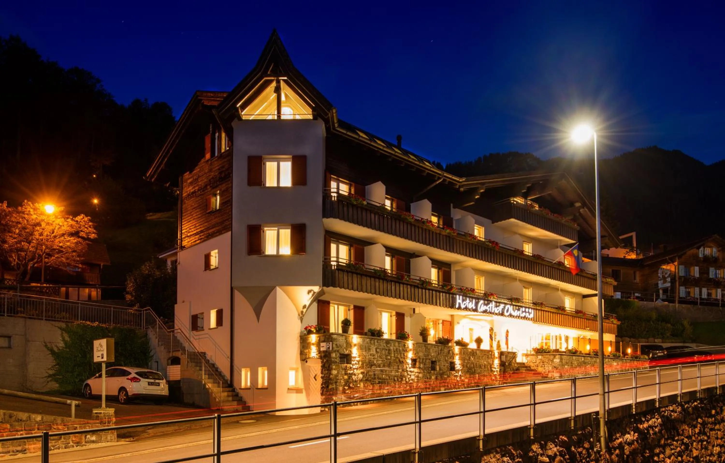 Property building in Hotel Oberland