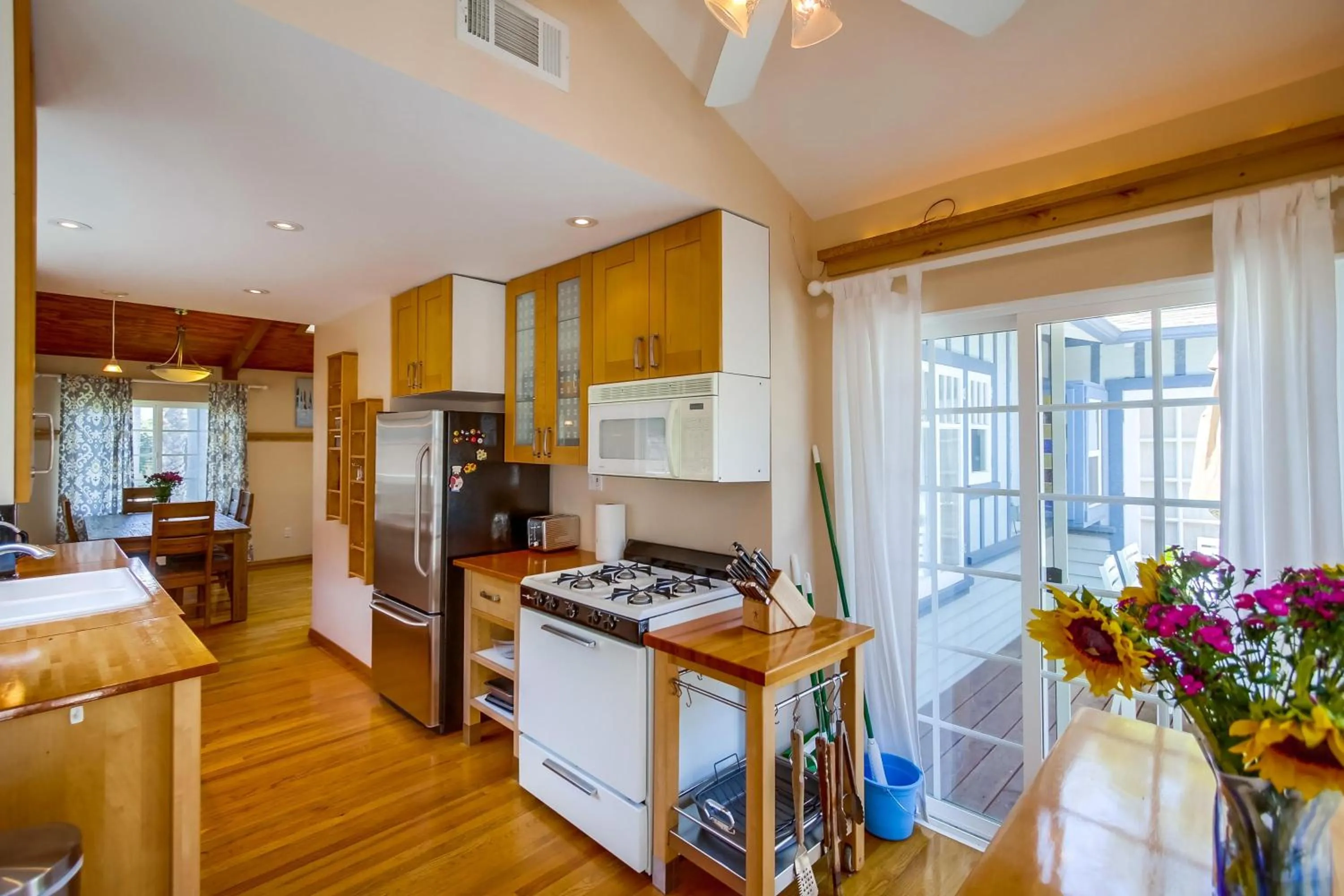 Bed in OB Beach House