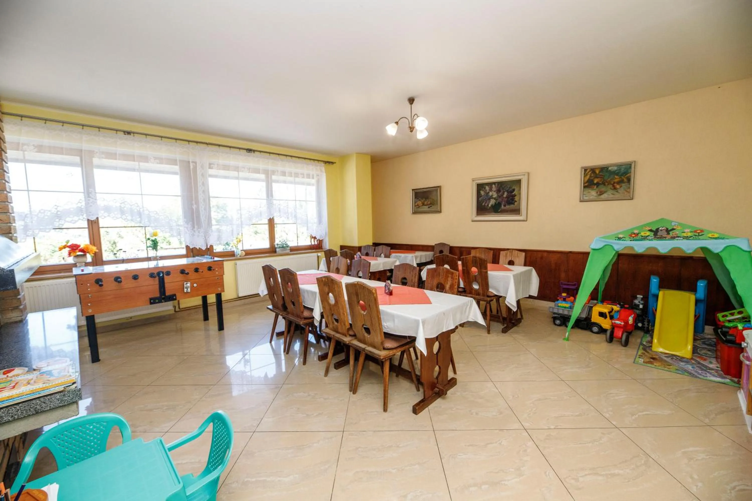 Property building in Hotel Vintíř