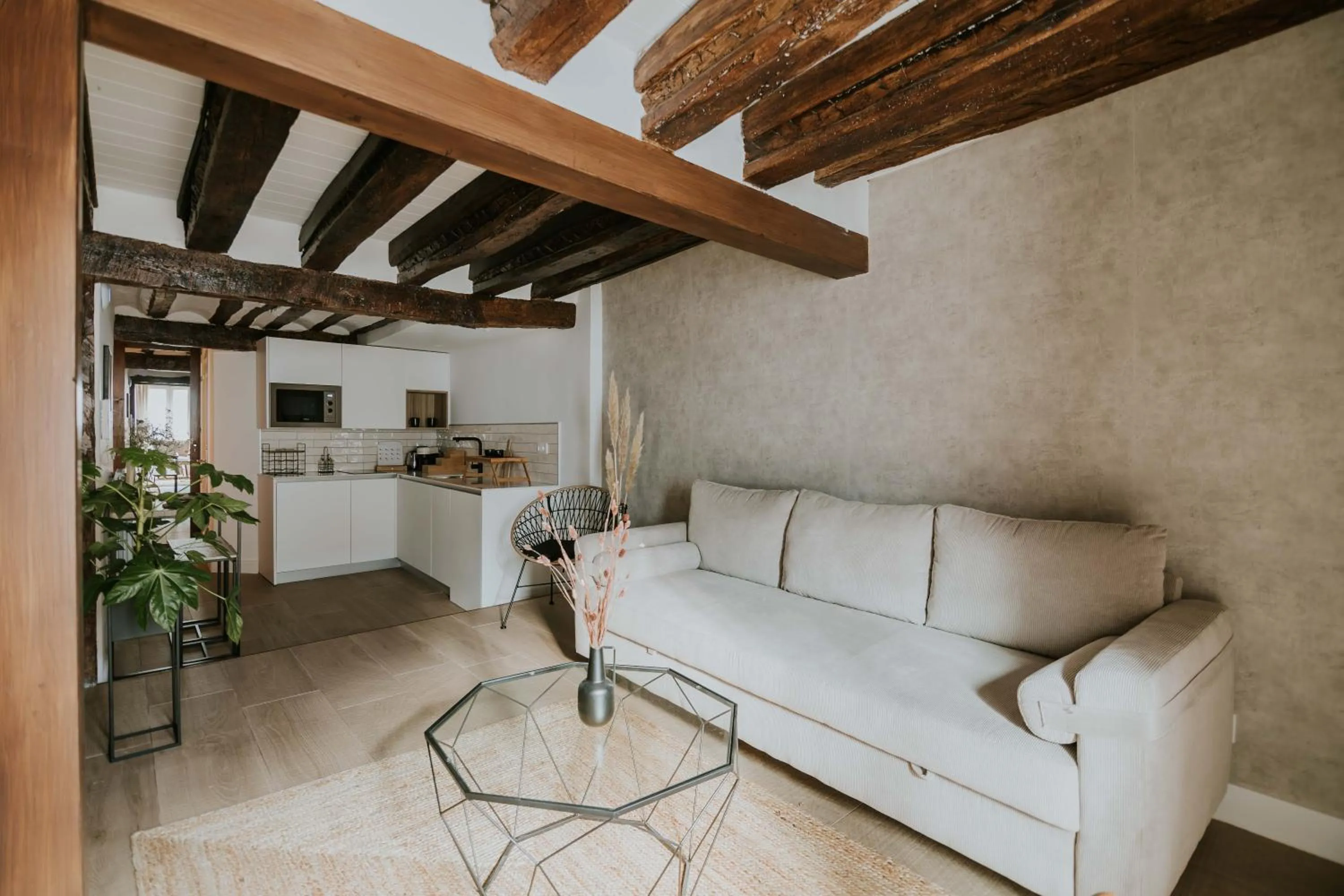 Living room in Puracepa - Urban Suites